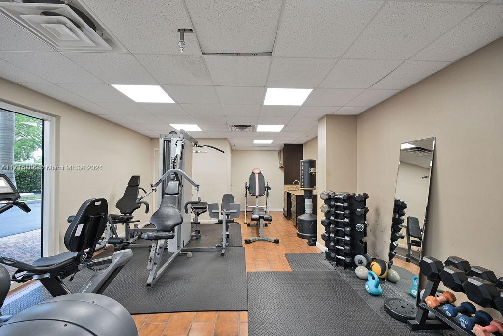 PLAZA 15 CONDO - Residential Lease