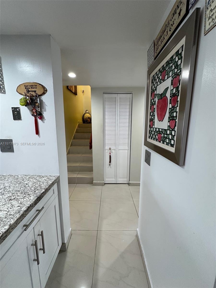 WEST PALM GARDENS VILLAS - Residential