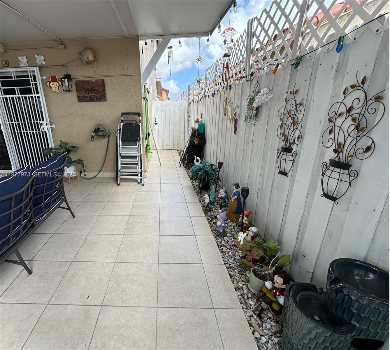WEST PALM GARDENS VILLAS - Residential