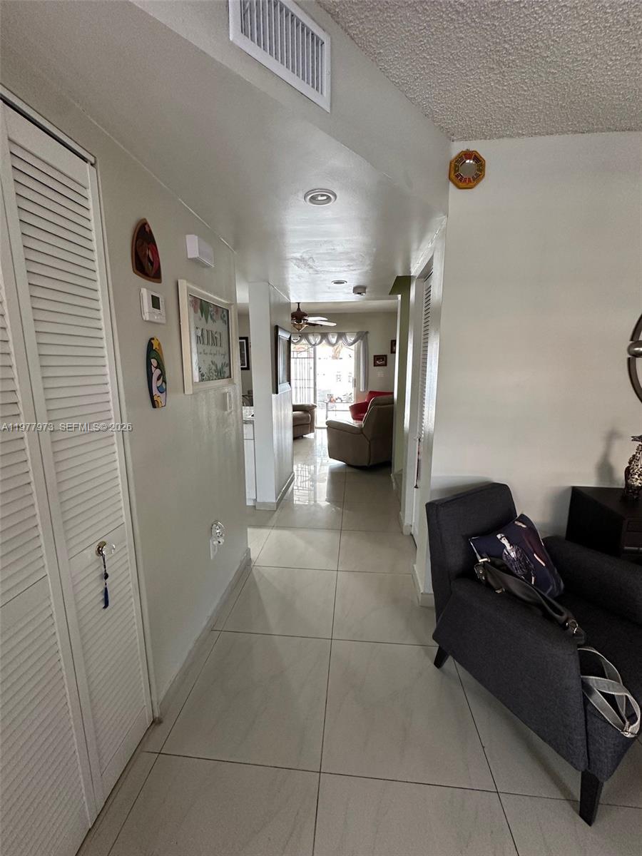 WEST PALM GARDENS VILLAS - Residential