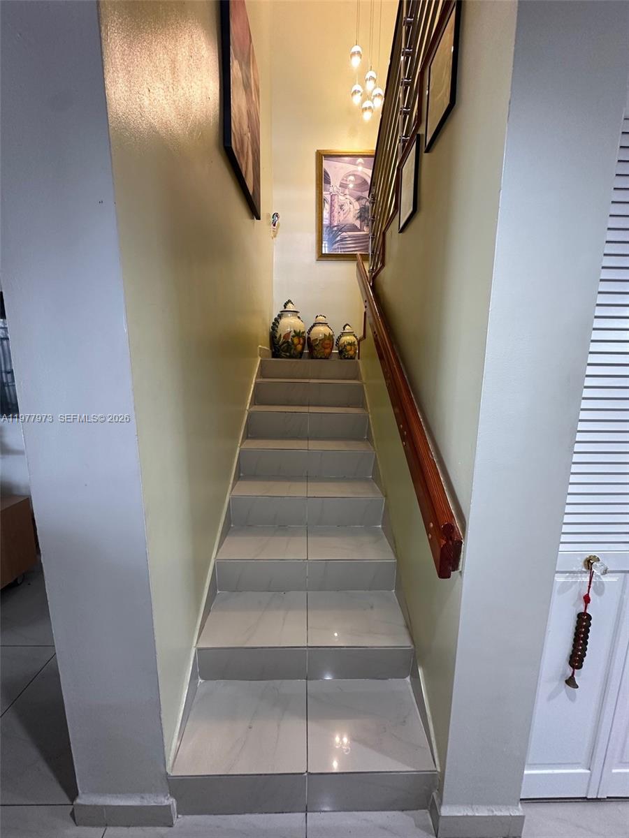 WEST PALM GARDENS VILLAS - Residential