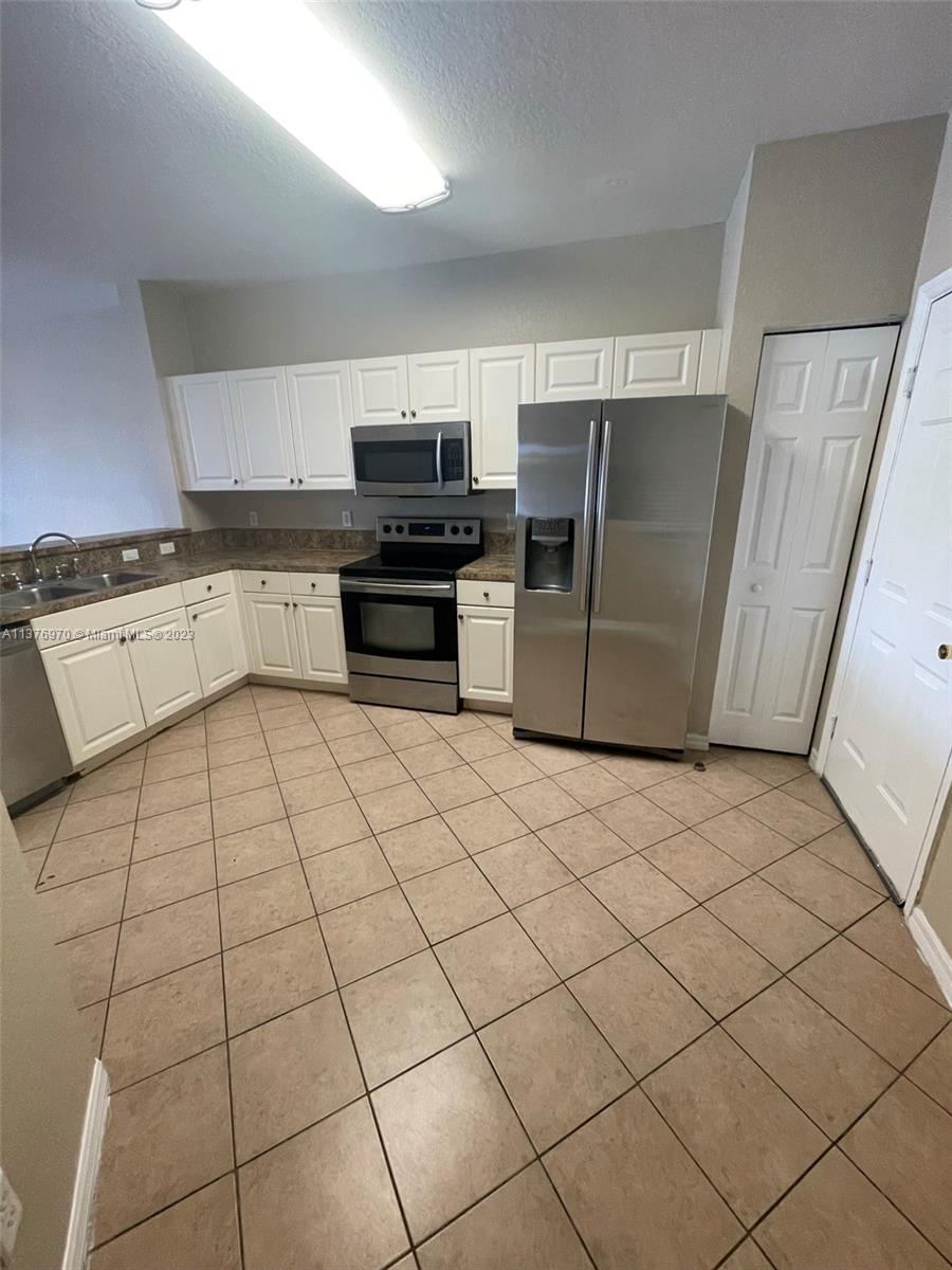 SONOMA BAY - Residential Lease