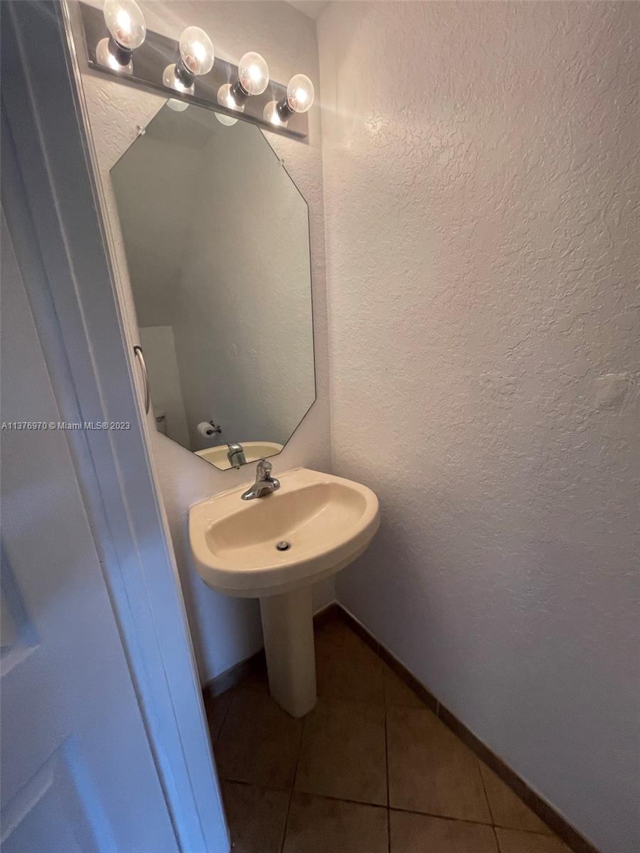SONOMA BAY - Residential Lease