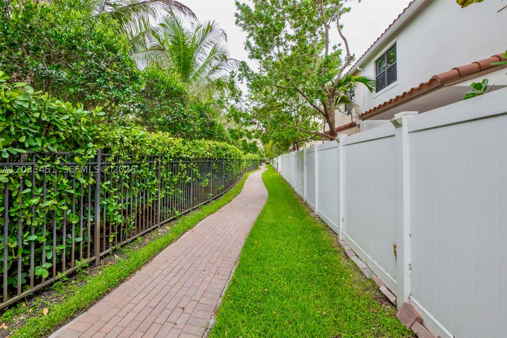 CT INDUSTRIAL PLAT - Residential Lease