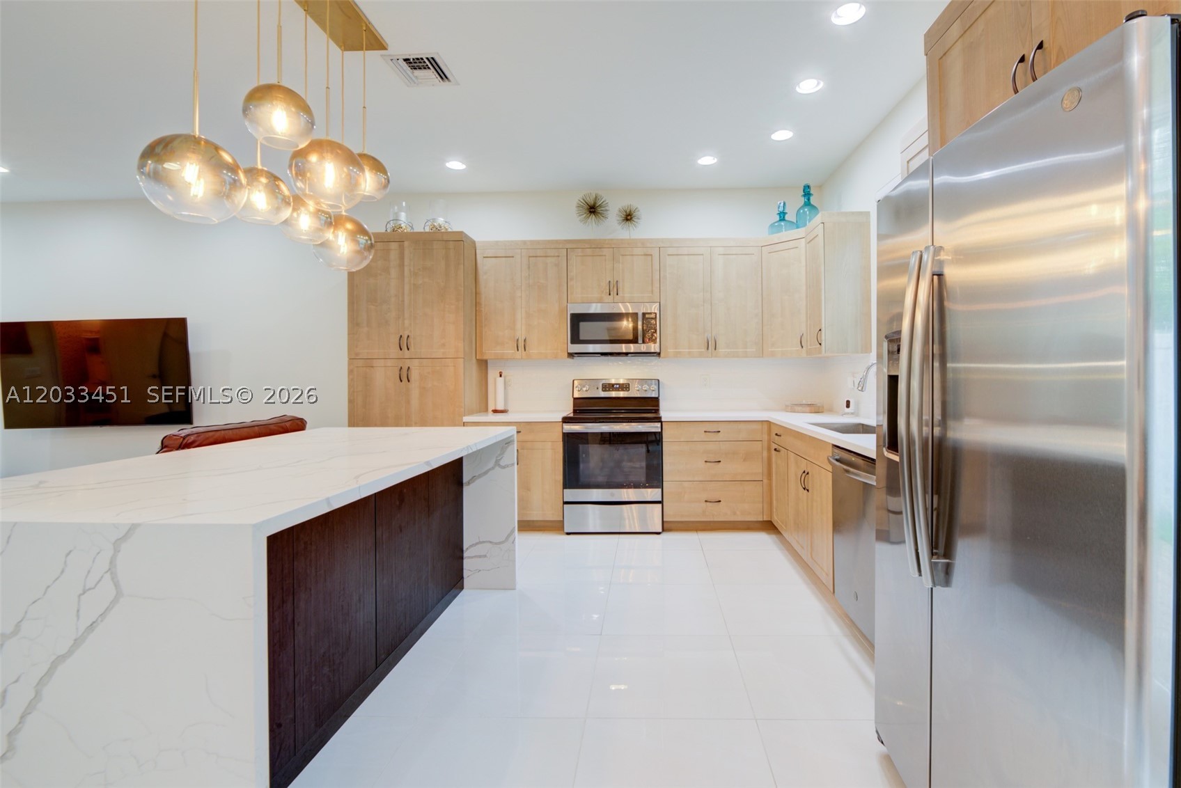 CT INDUSTRIAL PLAT - Residential Lease