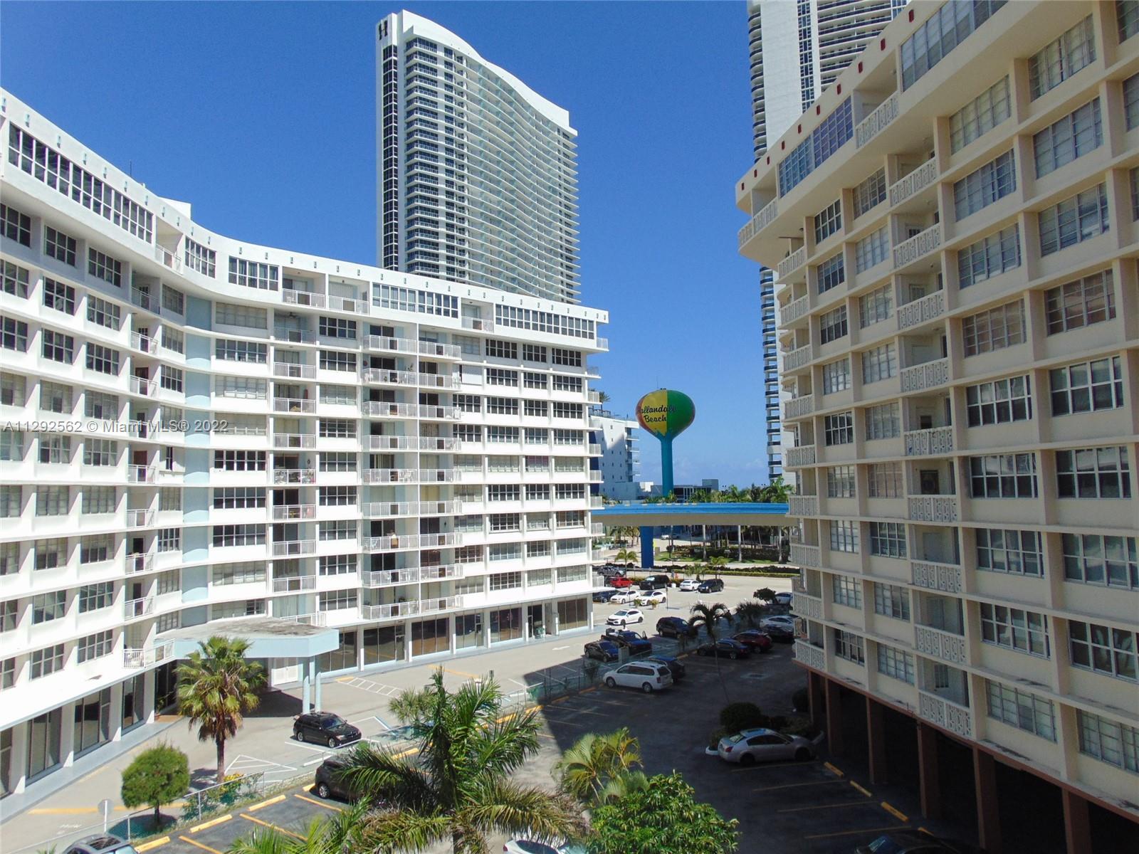 IMPERIAL TOWERS APTS COND - Residential Lease