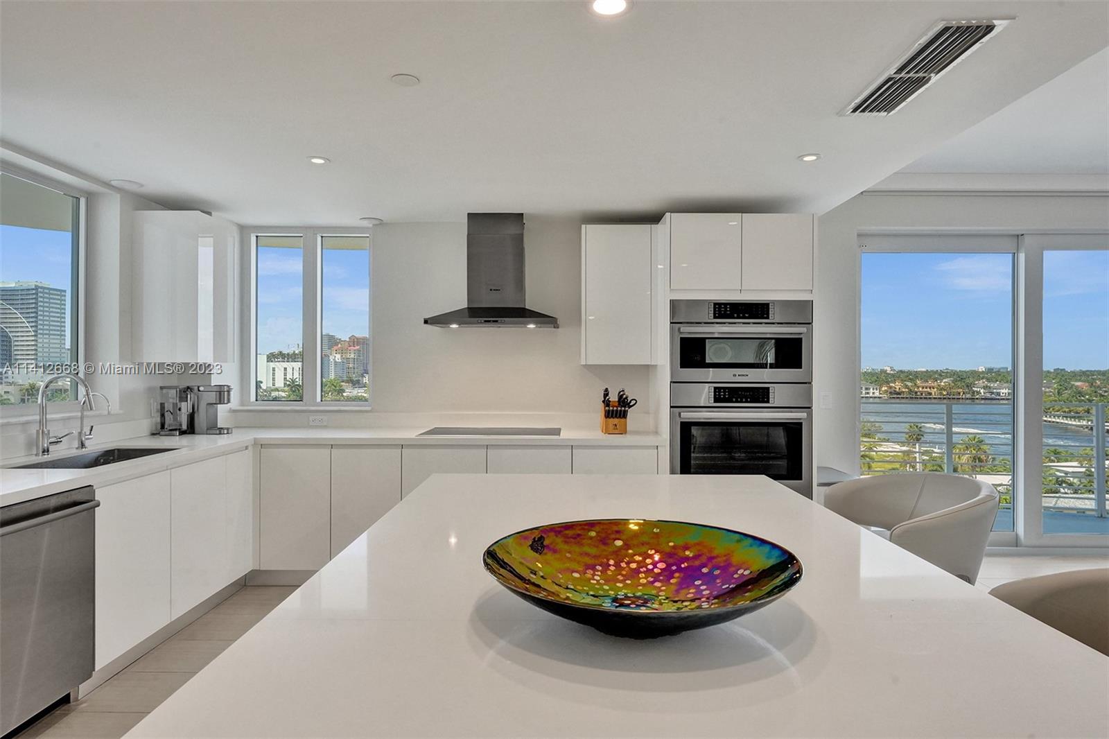 WAVE ON BAYSHORE CONDO - Residential Lease