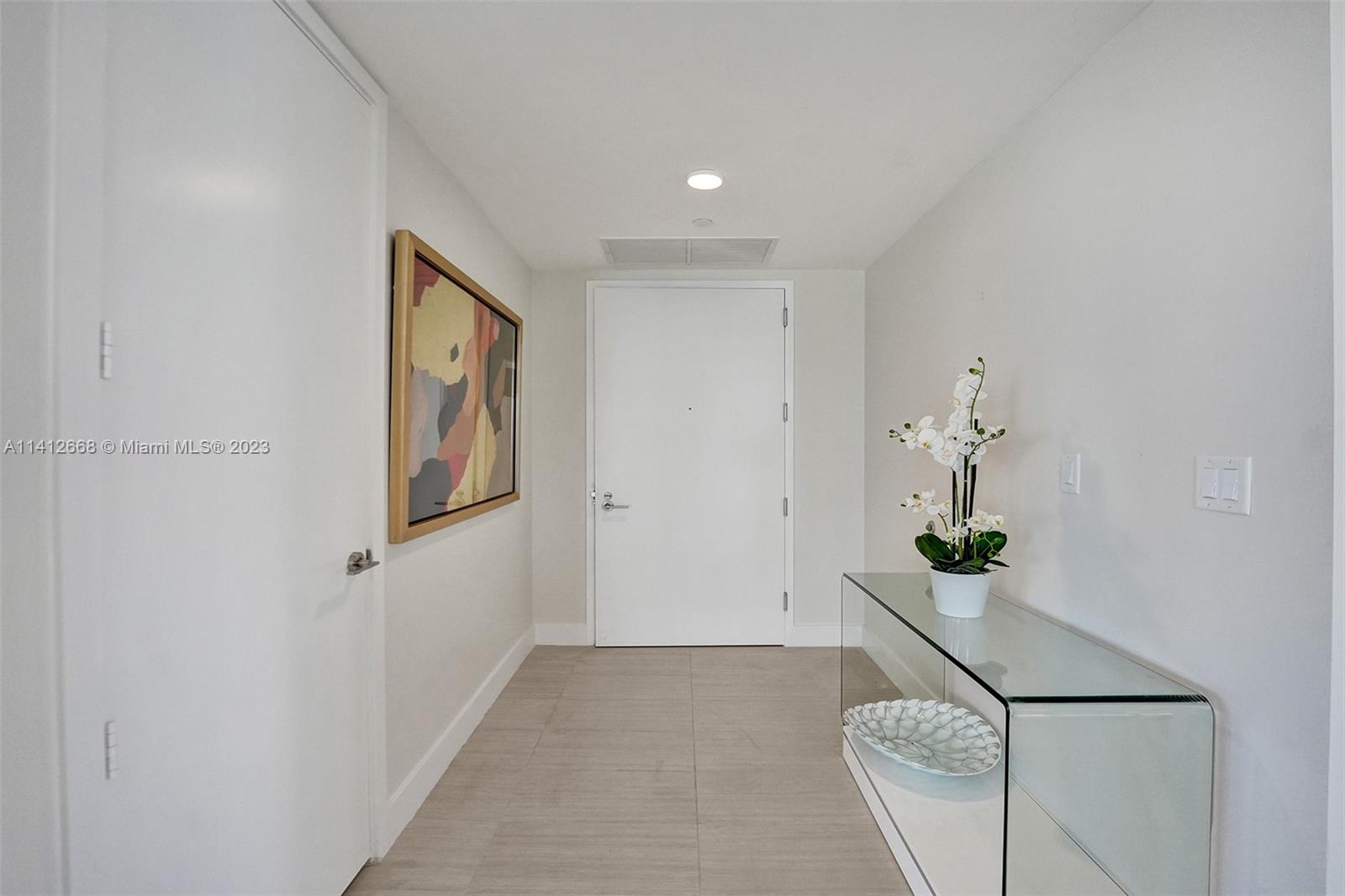 WAVE ON BAYSHORE CONDO - Residential Lease