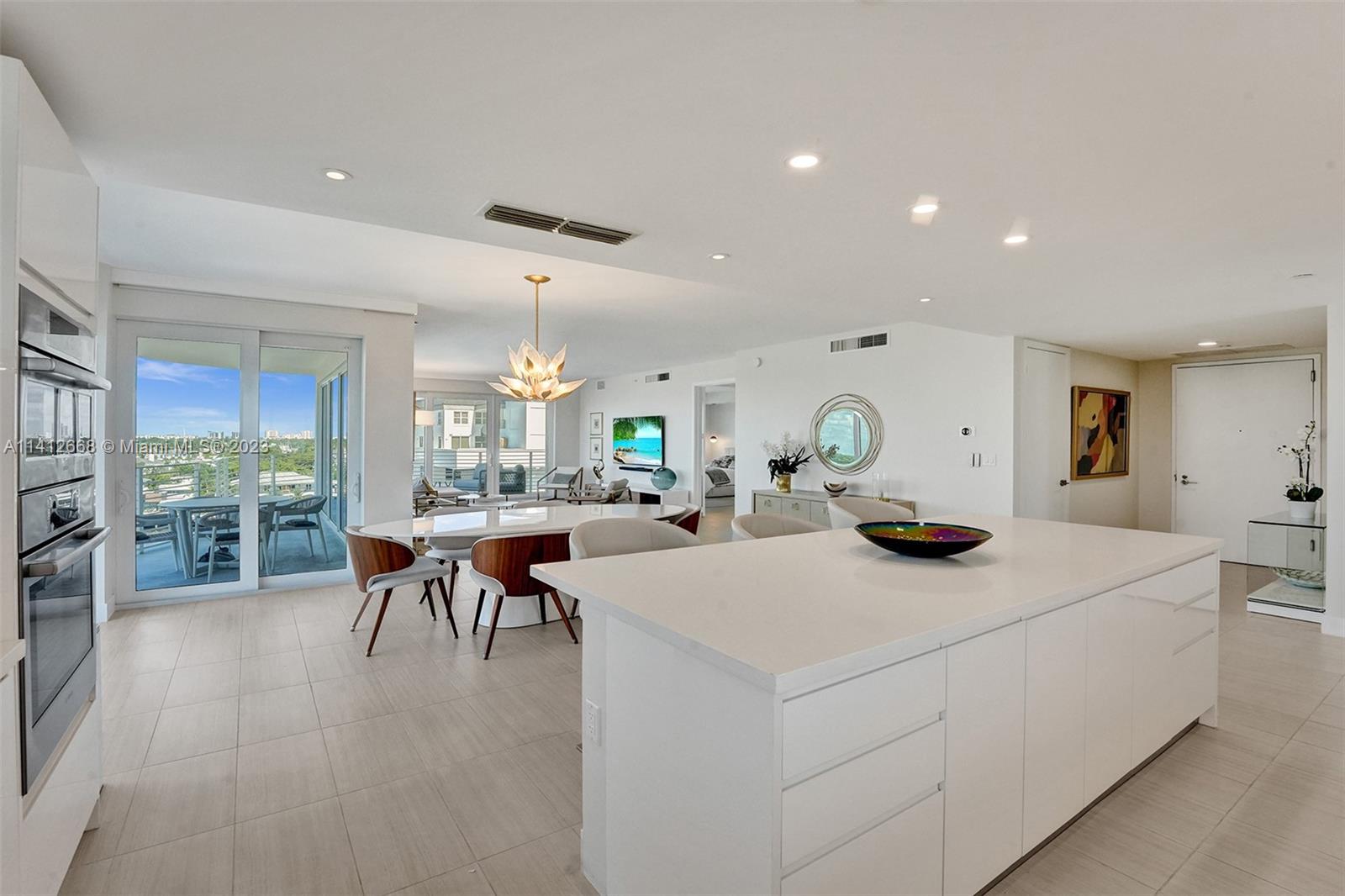 WAVE ON BAYSHORE CONDO - Residential Lease