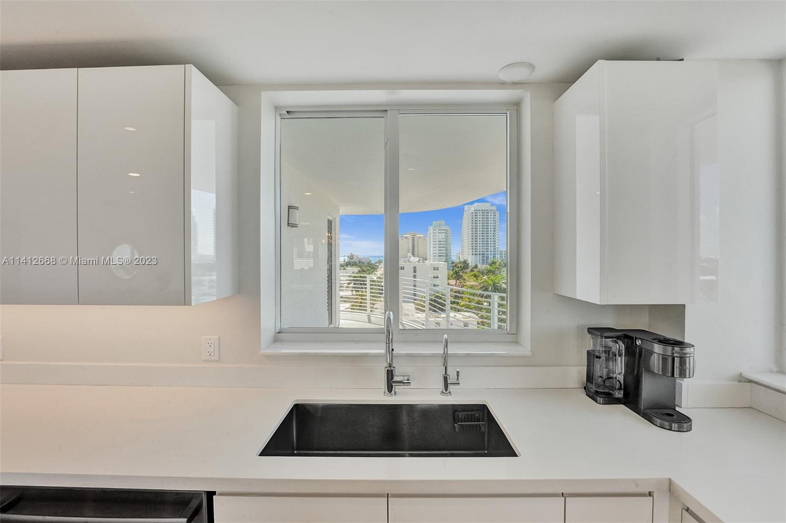WAVE ON BAYSHORE CONDO - Residential Lease