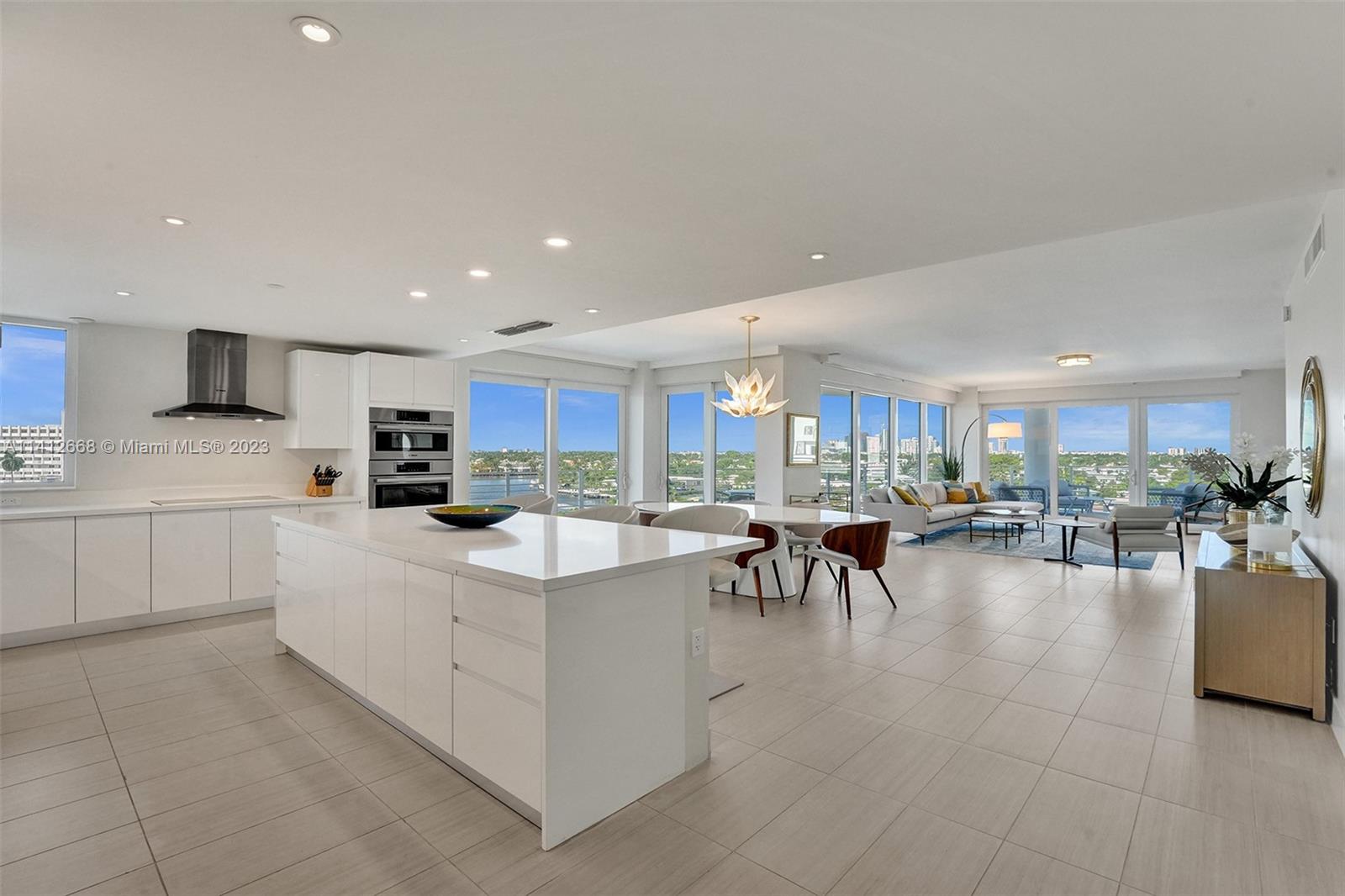 WAVE ON BAYSHORE CONDO - Residential Lease