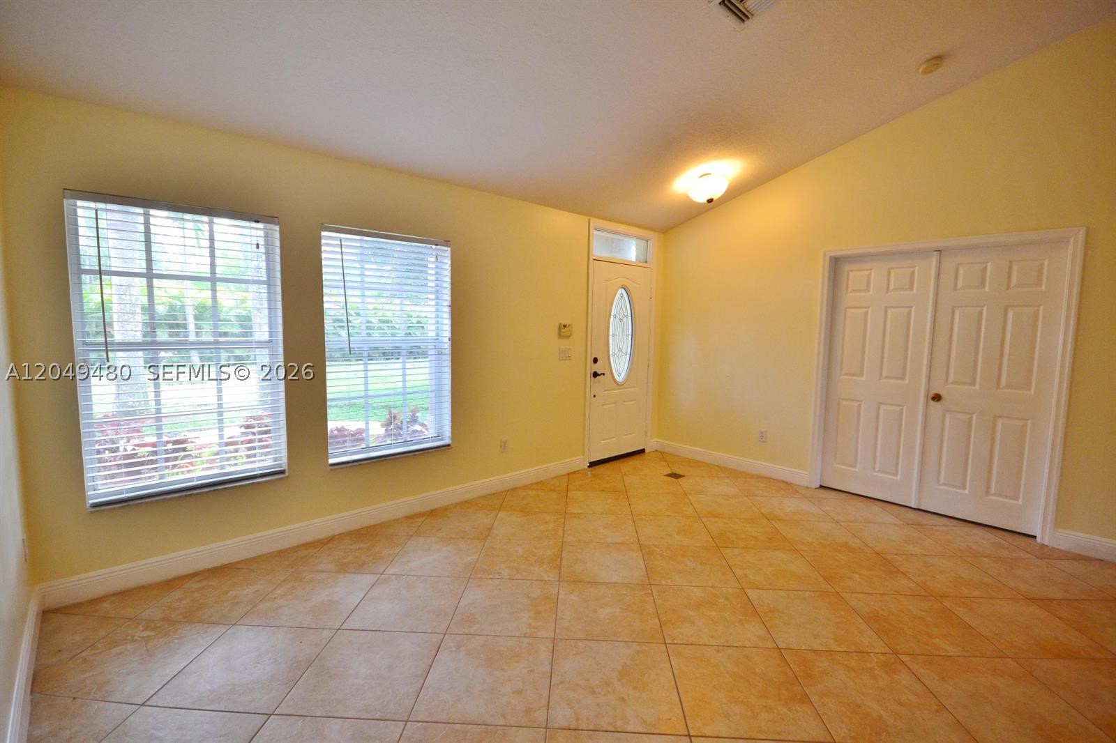 23-42-40~ S 243.6 FT OF N - Residential