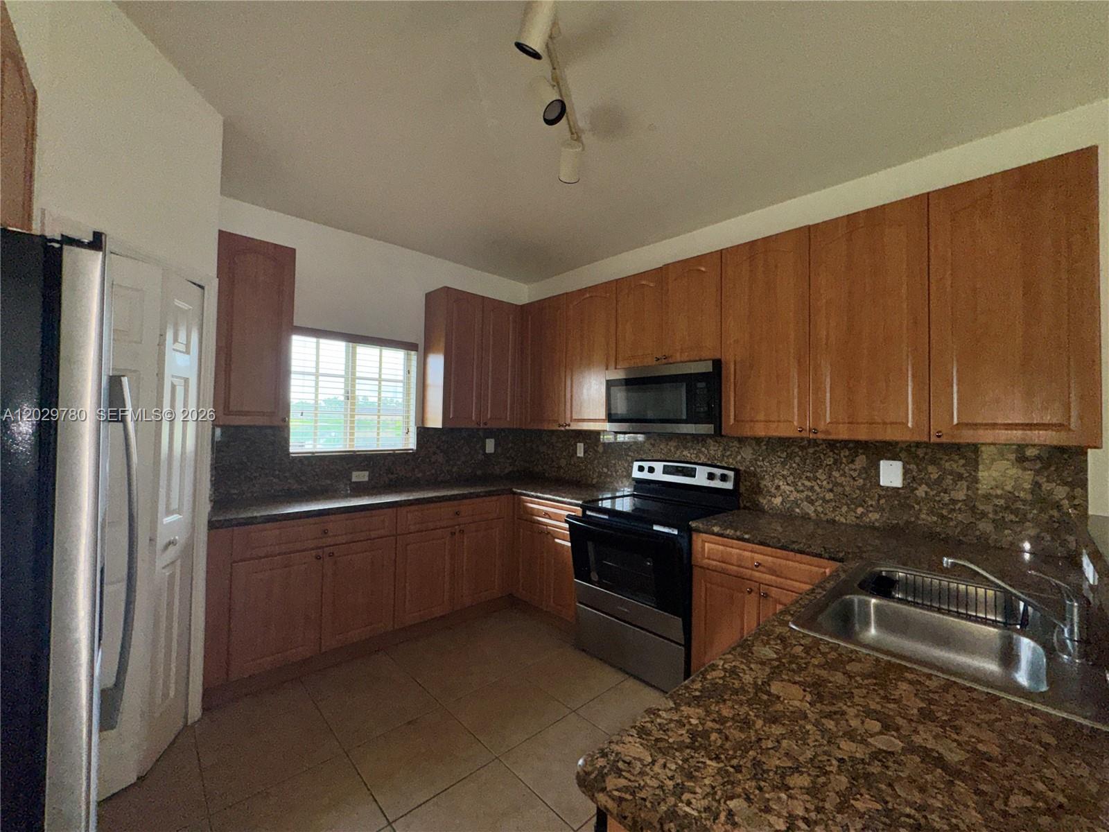 VENTURA AT MALIBU BAY - Residential Lease