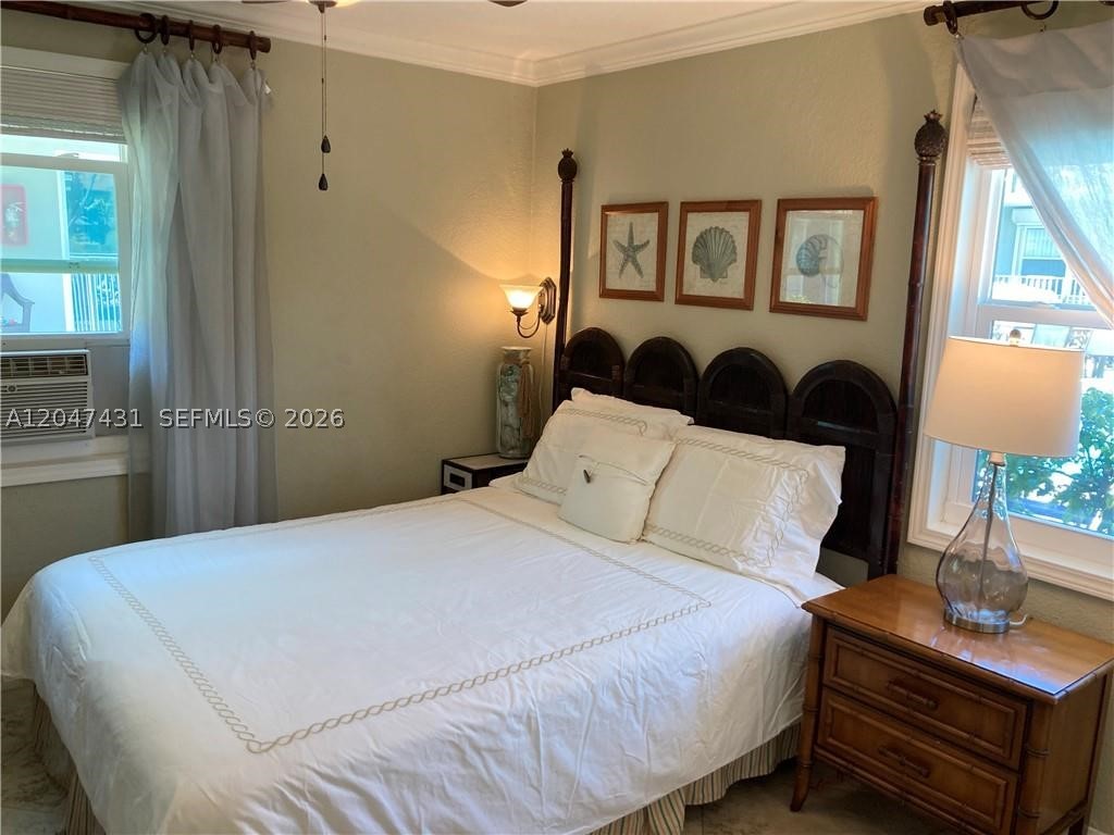 MID MARI CONDO - Residential