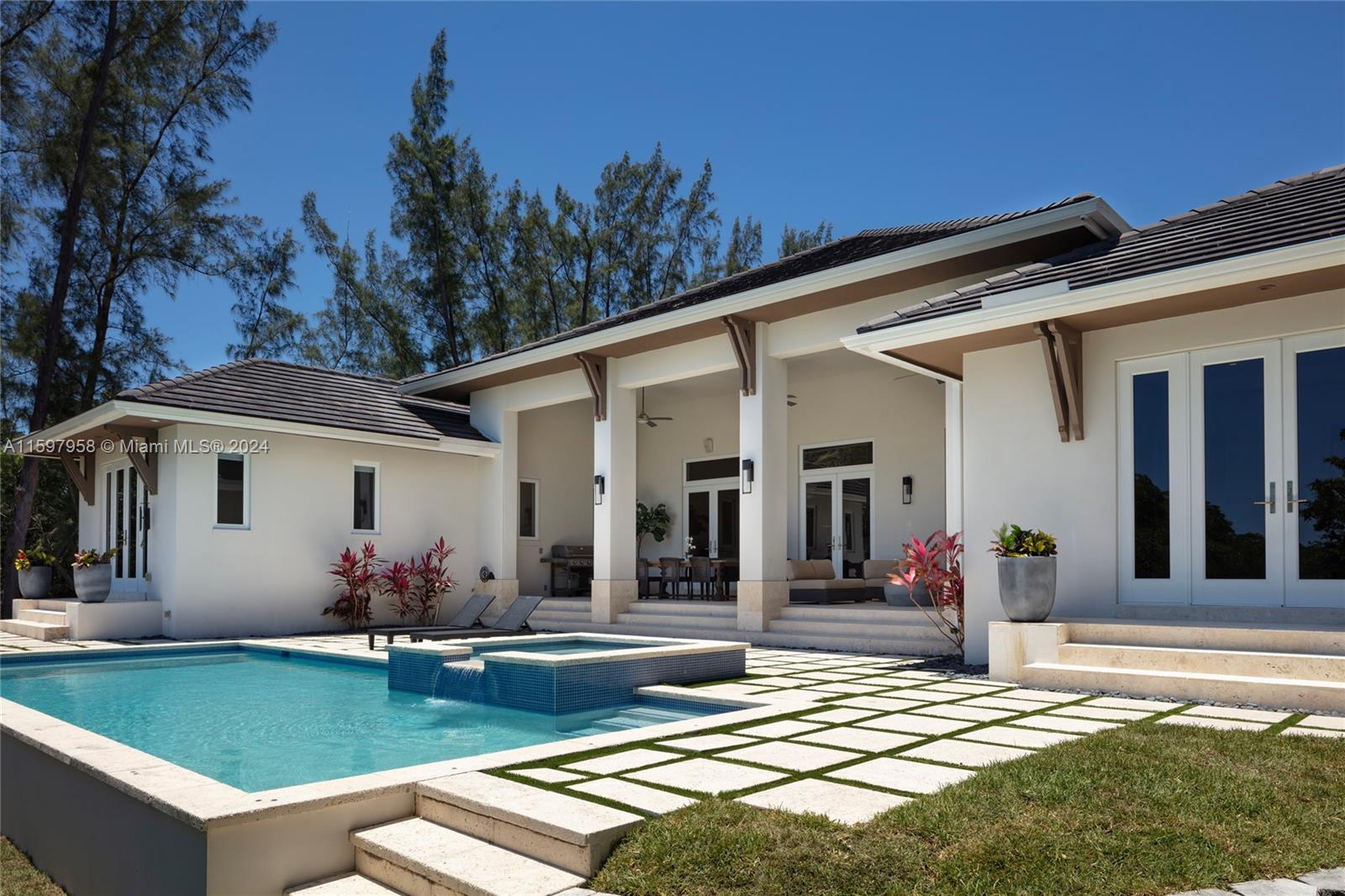 HAMMOCK OAKS HARBOR SEC 2 - Residential