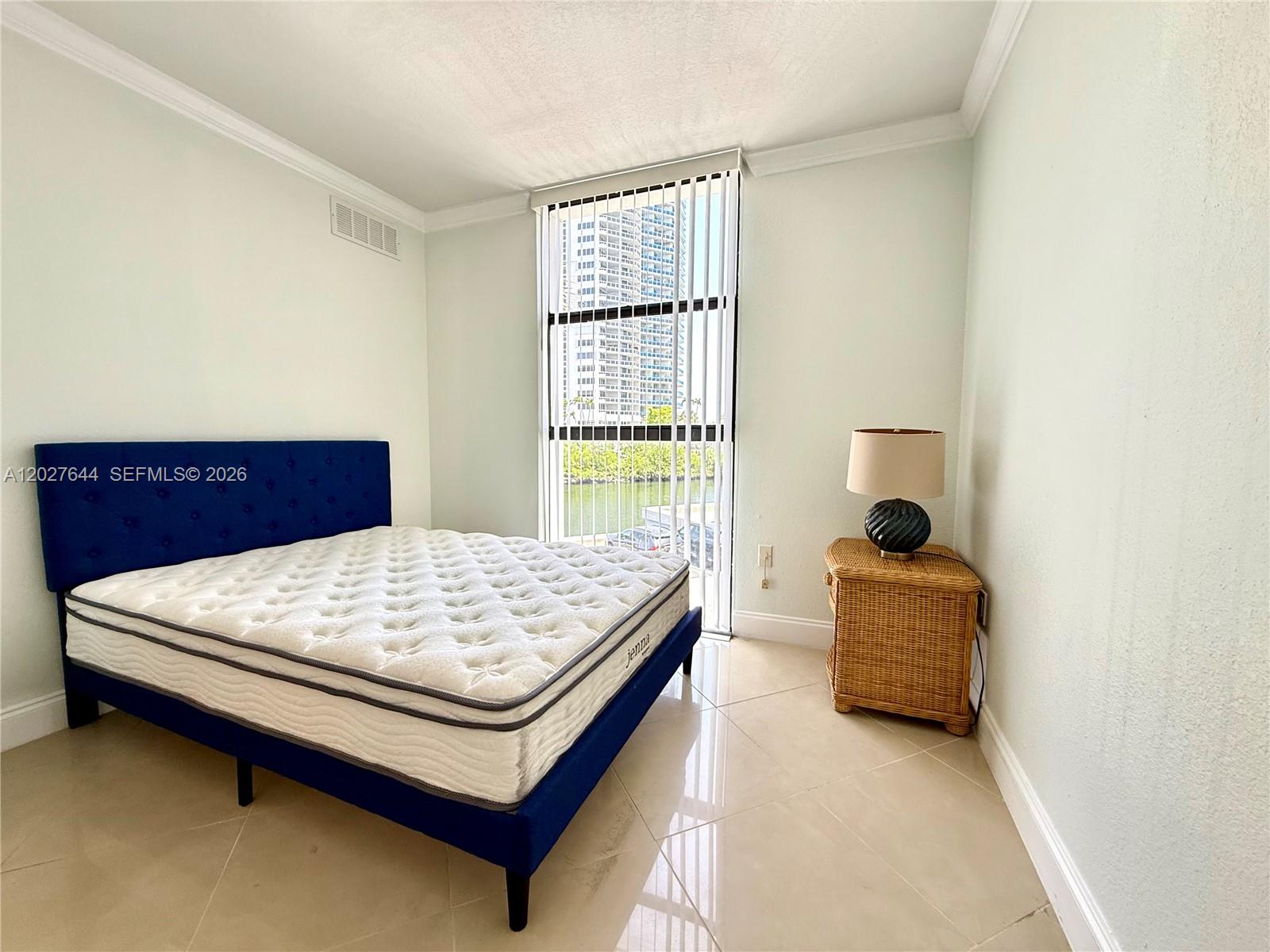 WATERVIEW CONDO - Residential Lease