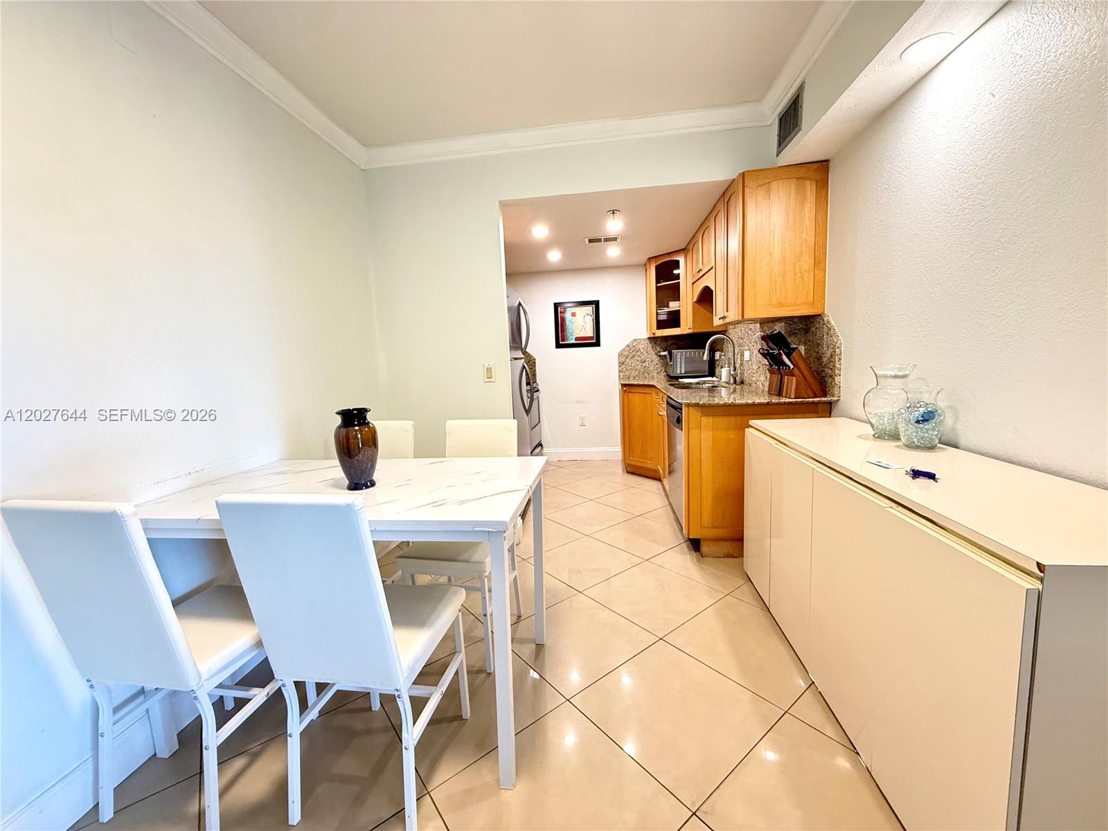 WATERVIEW CONDO - Residential Lease