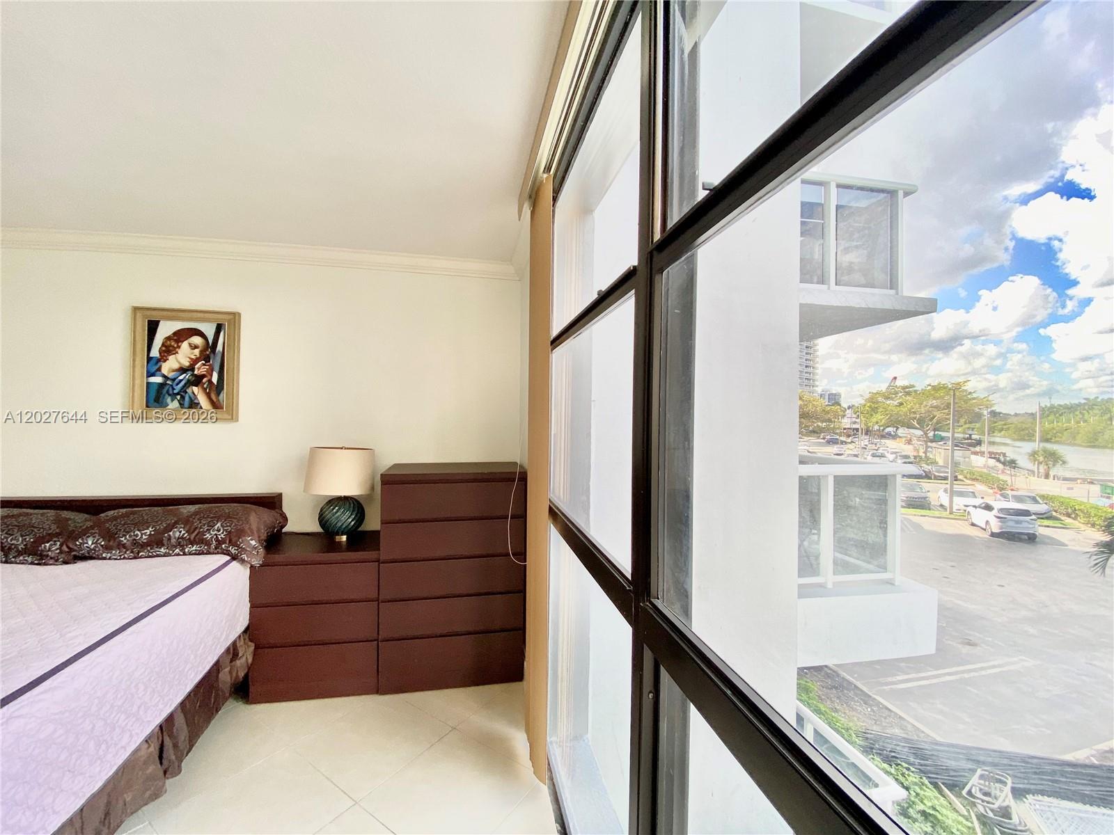WATERVIEW CONDO - Residential Lease