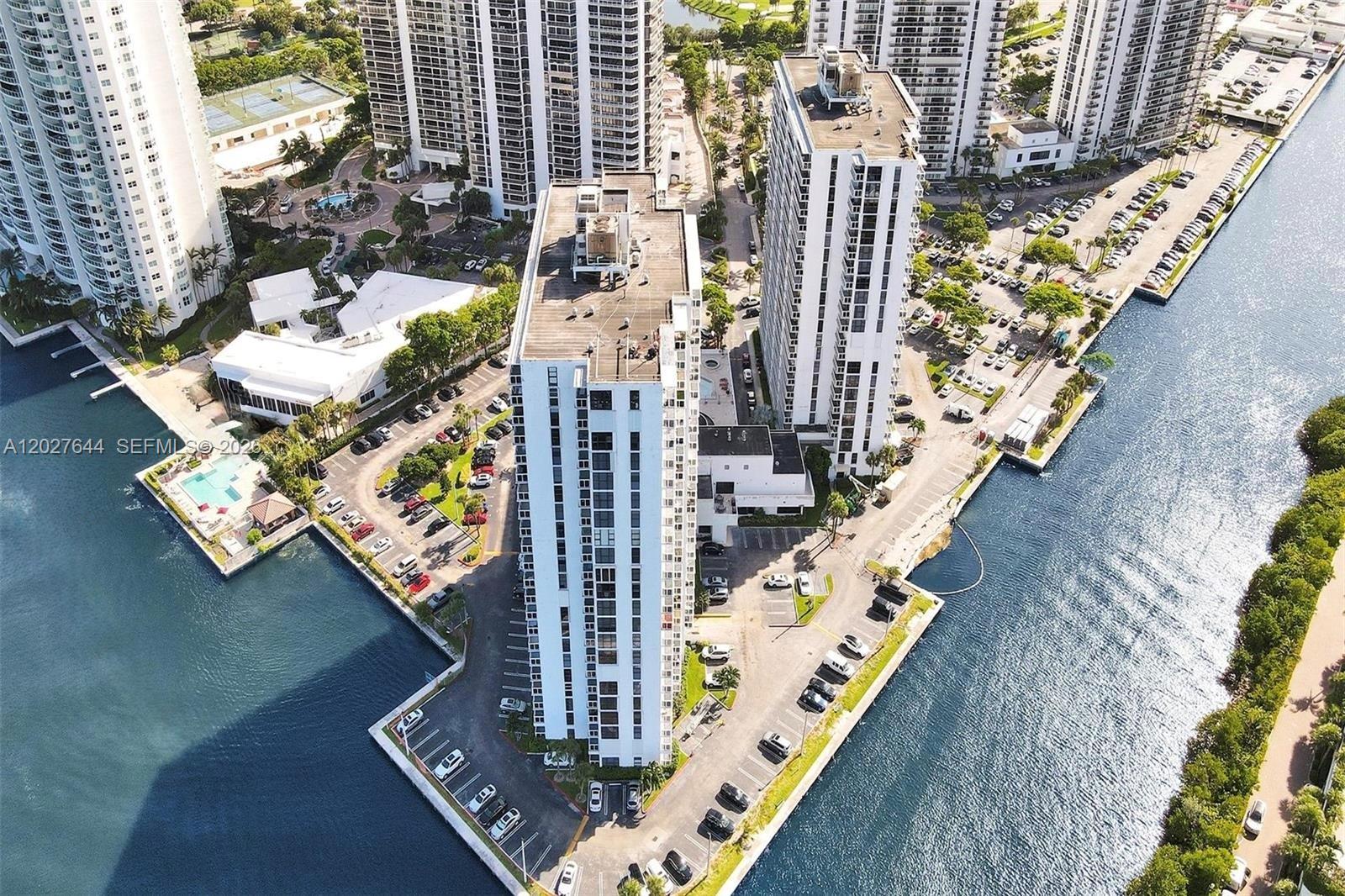 WATERVIEW CONDO - Residential Lease