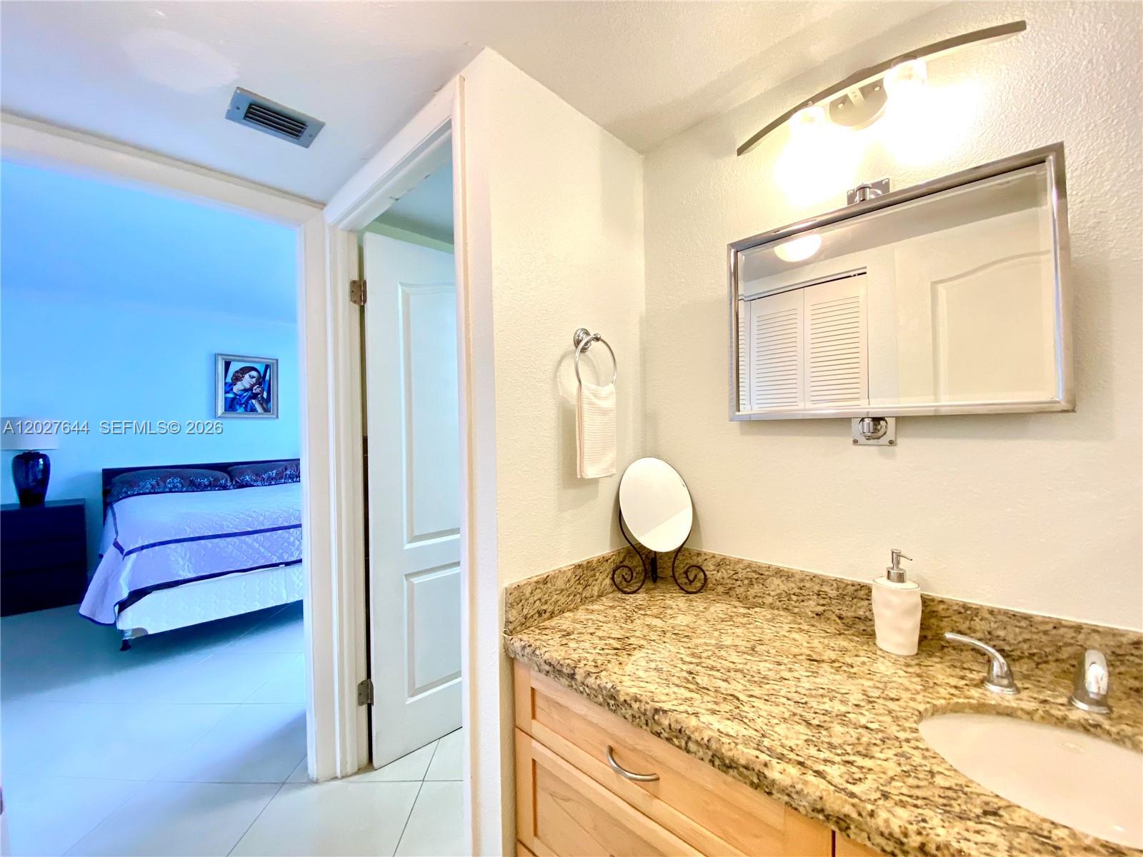 WATERVIEW CONDO - Residential Lease