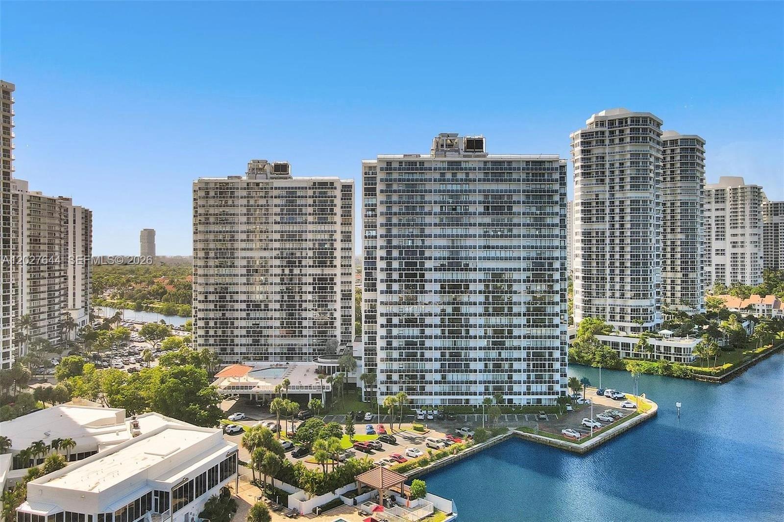 WATERVIEW CONDO - Residential Lease