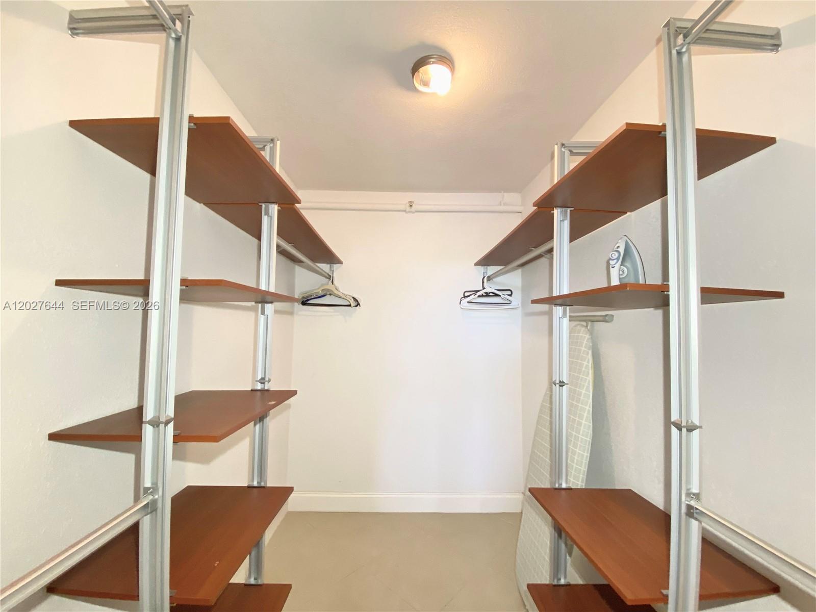 WATERVIEW CONDO - Residential Lease