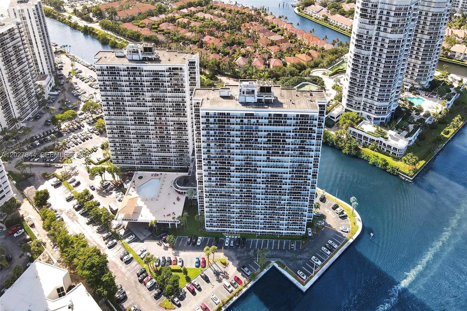 WATERVIEW CONDO - Residential Lease