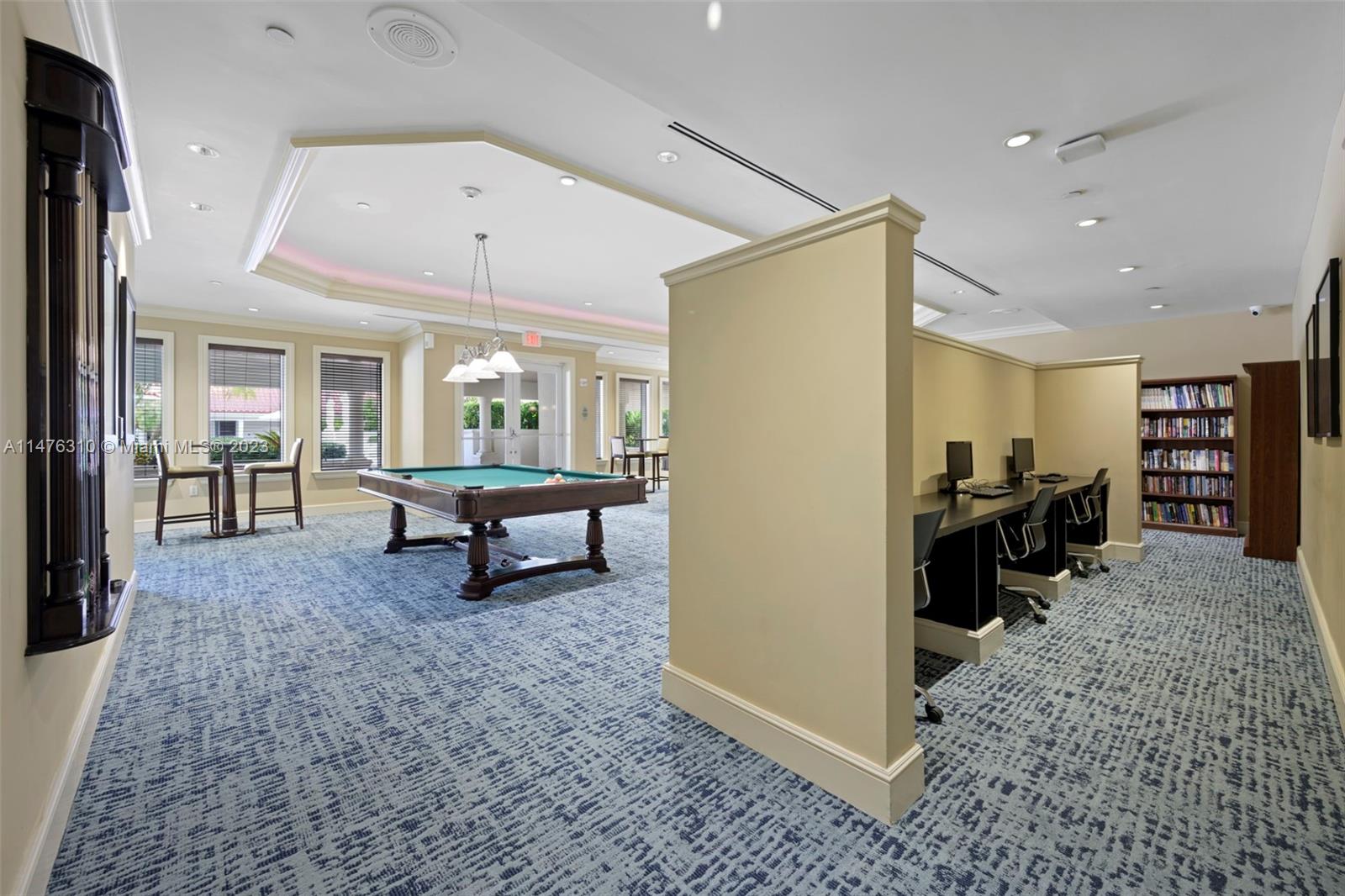 TURNBERRY VILLAGE South - Residential