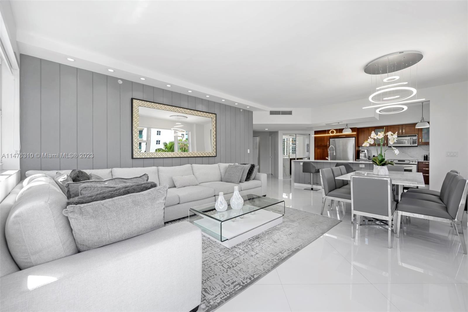TURNBERRY VILLAGE South - Residential