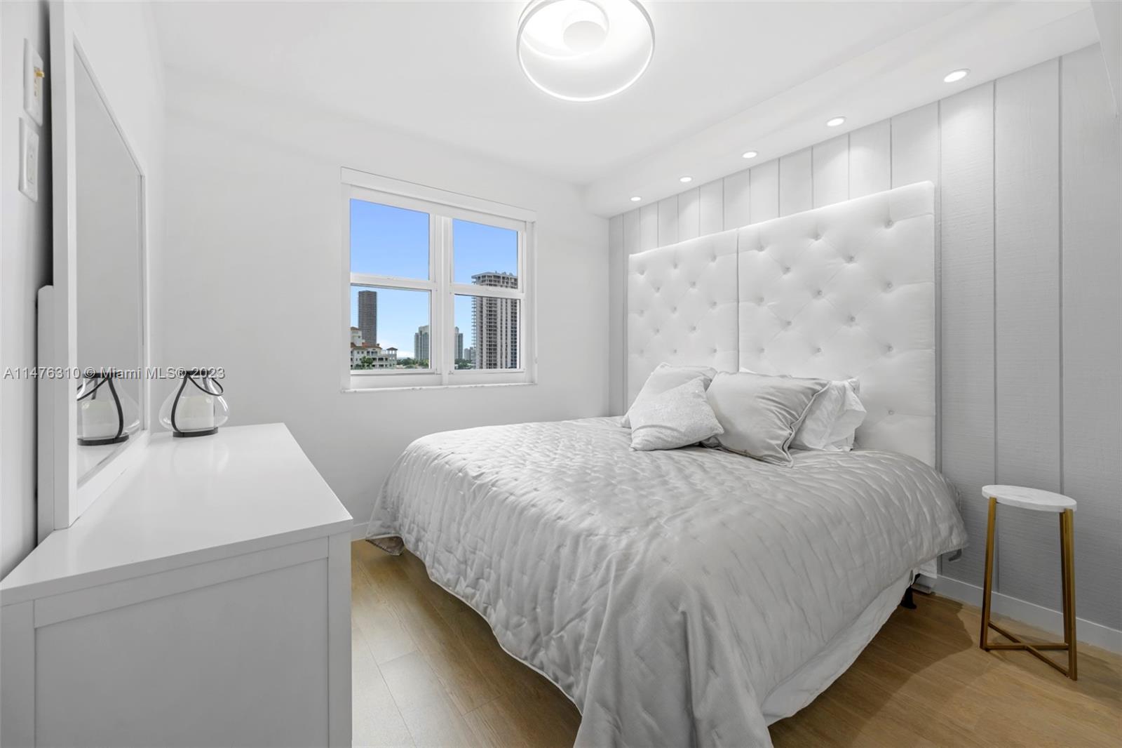 TURNBERRY VILLAGE South - Residential