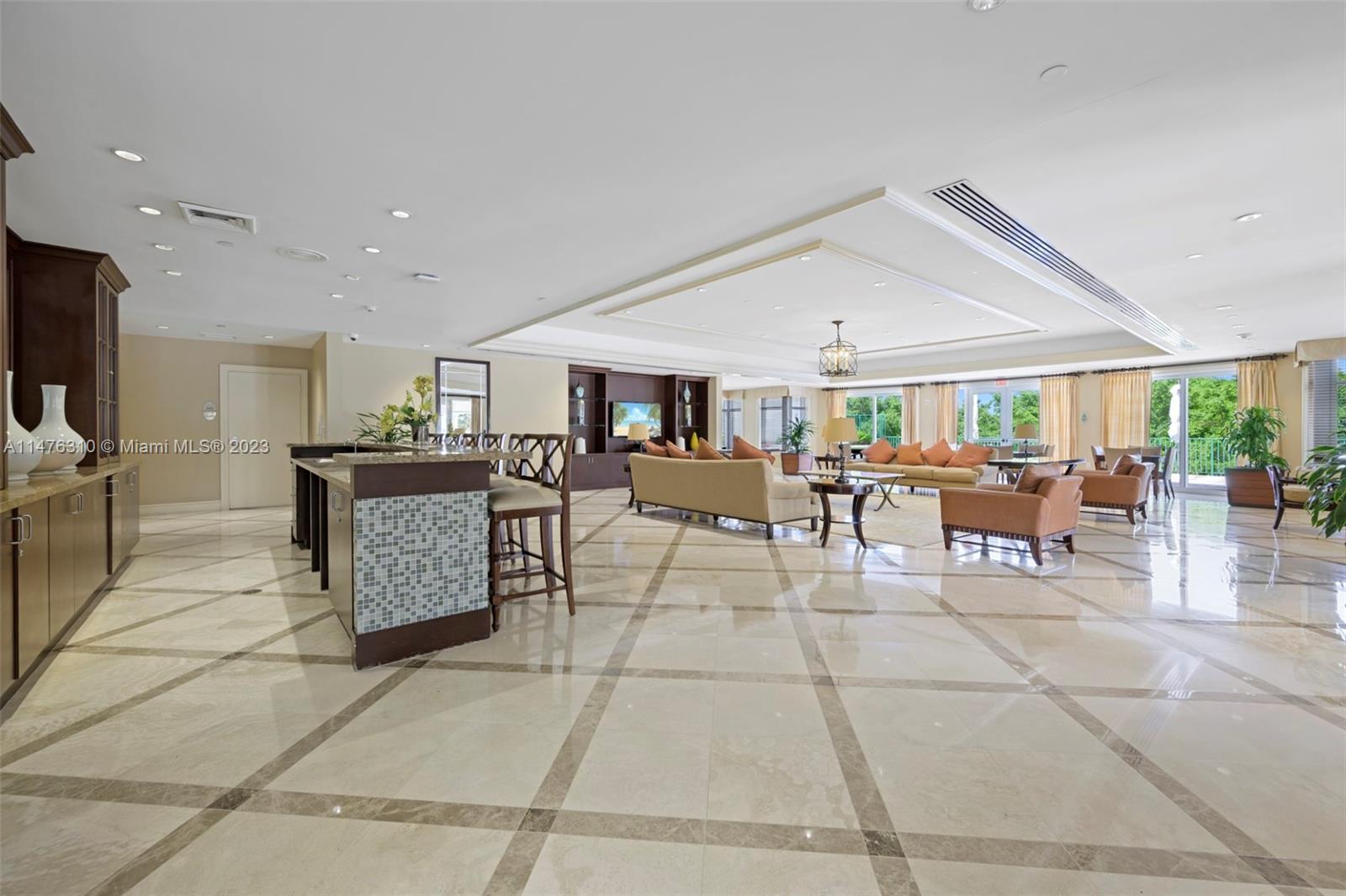 TURNBERRY VILLAGE South - Residential