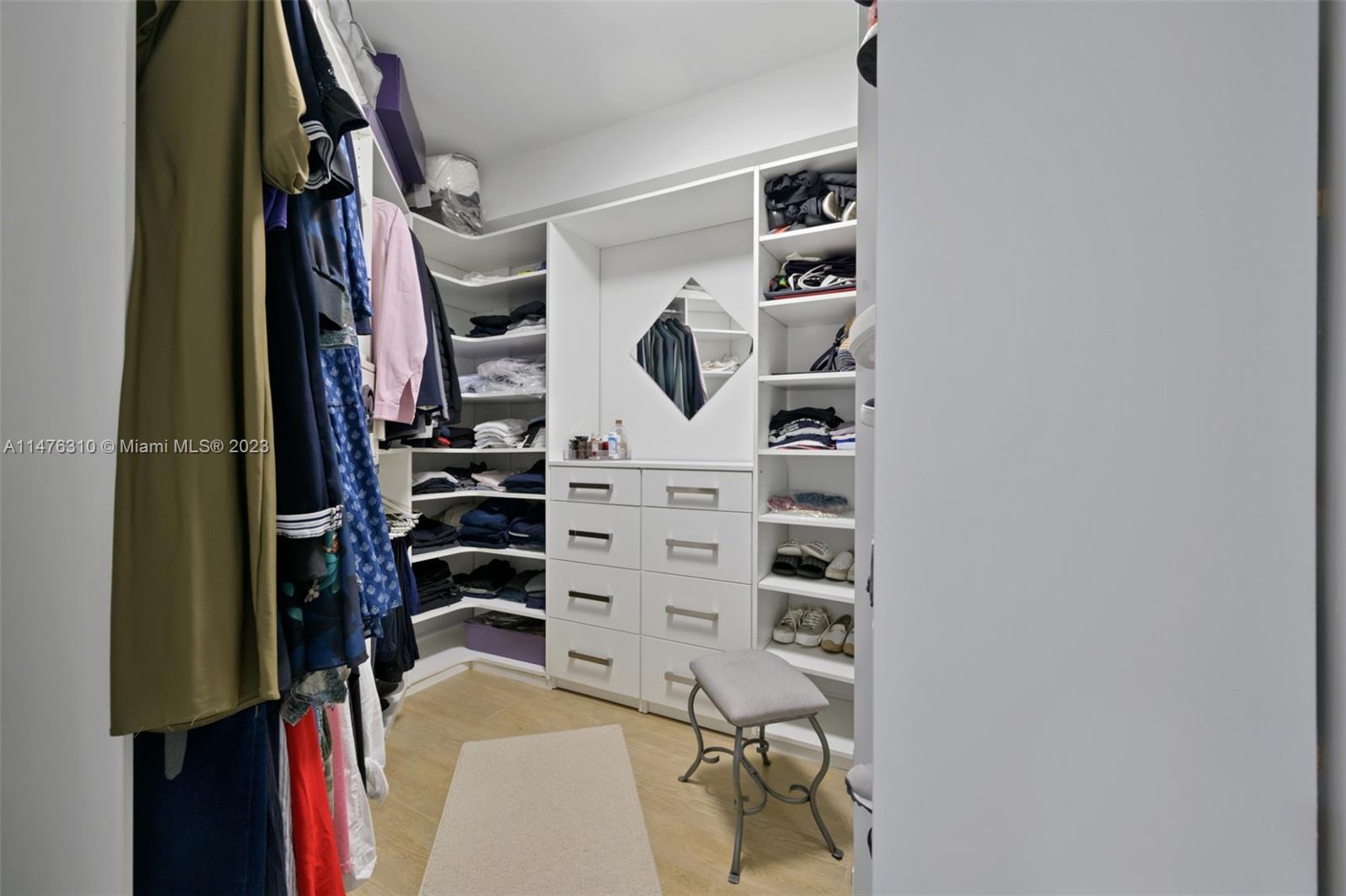 TURNBERRY VILLAGE South - Residential
