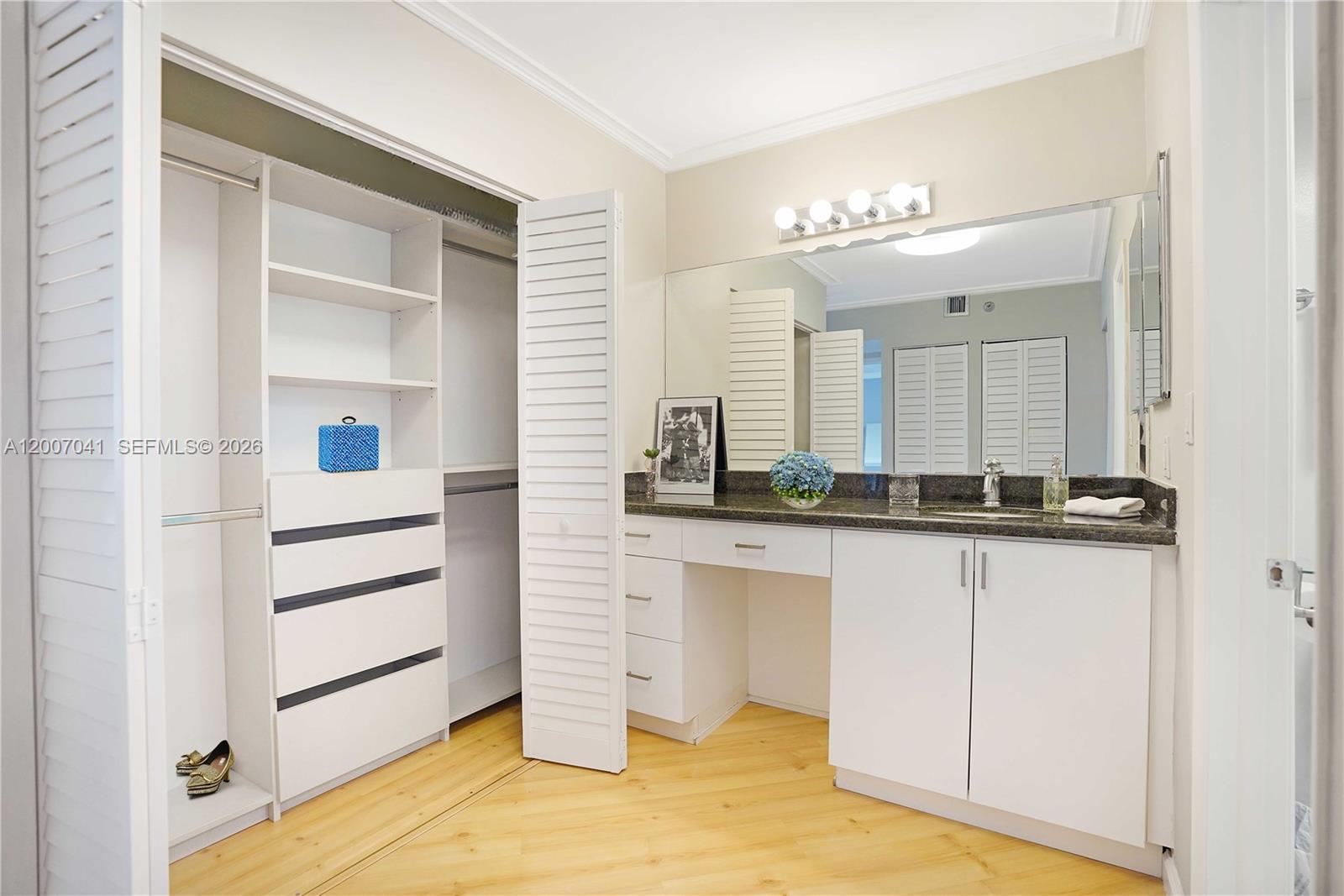 WATERVIEW CONDO - Residential