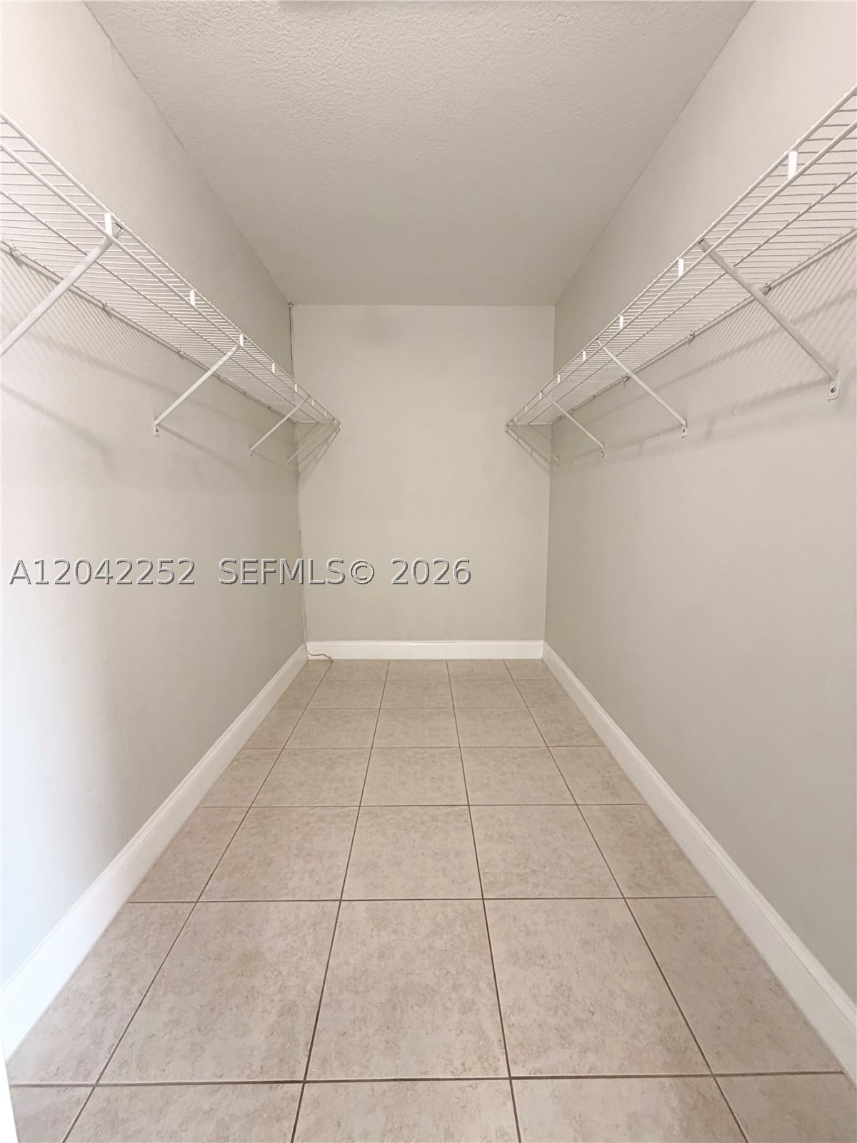 MANGUS SUB SEC 1 - Residential Lease