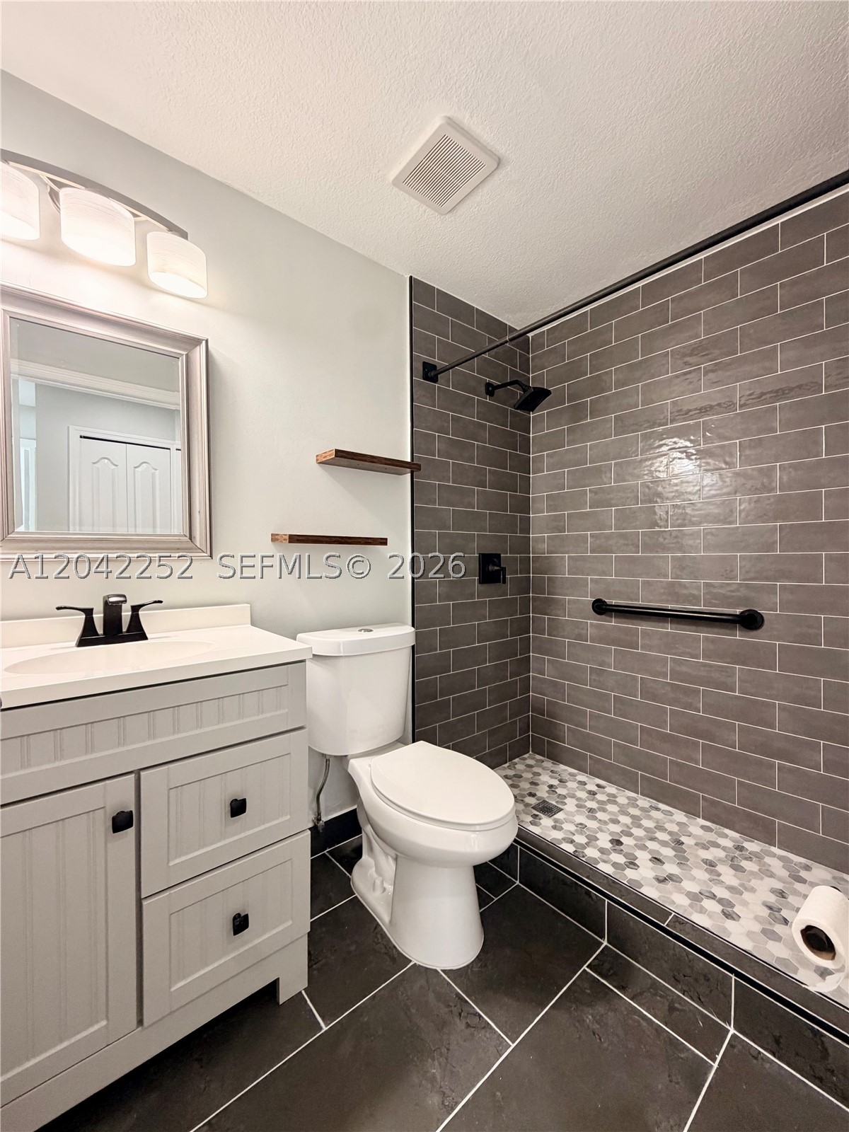 MANGUS SUB SEC 1 - Residential Lease