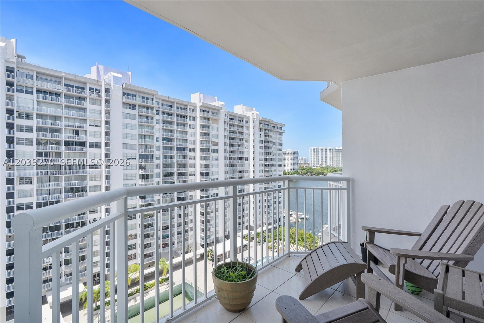 DEL PRADO MARINA - Residential
