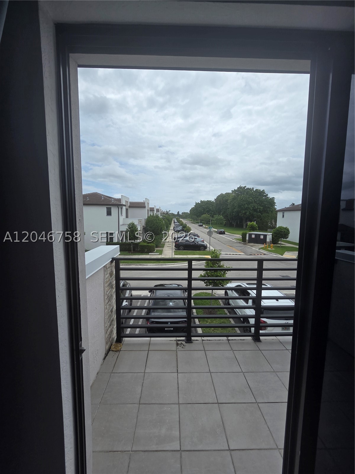 VIA VENTURA NEIGHBORHOOD - Residential Lease