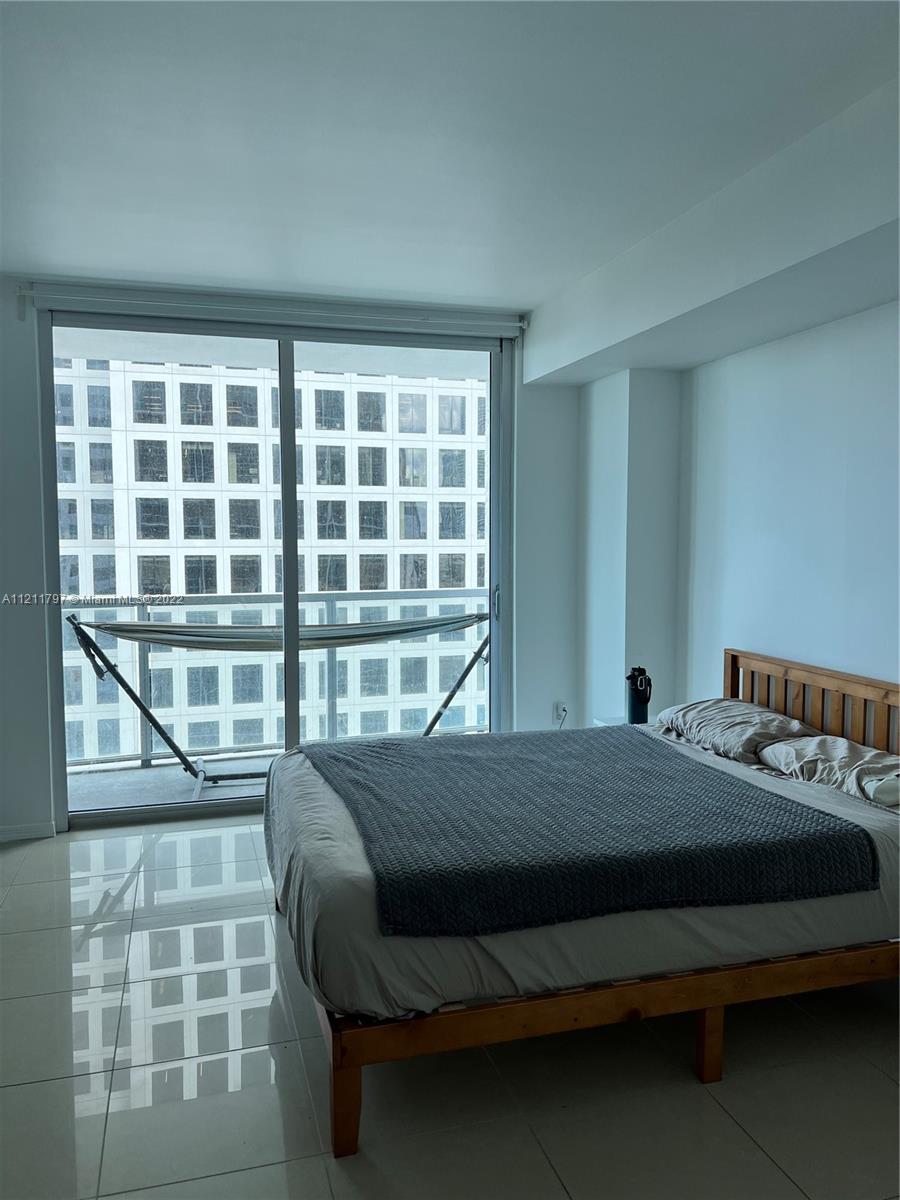 500 BRICKELL EAST CONDO - Residential Lease