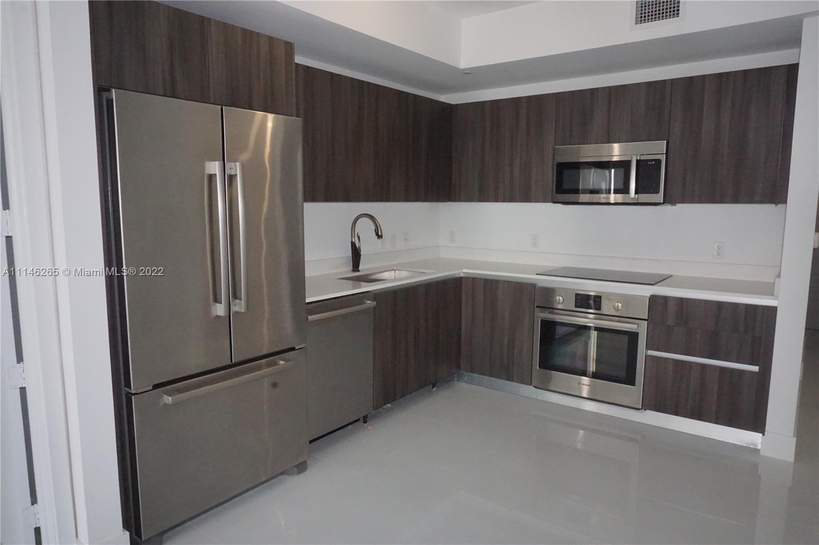ARIA ON THE BAY - Residential Lease