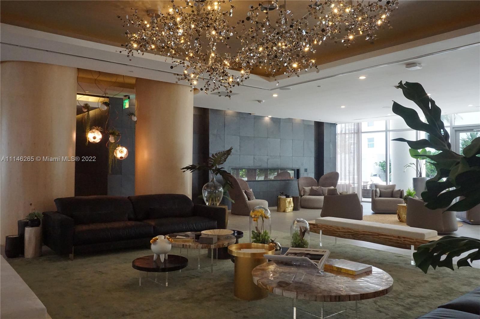 ARIA ON THE BAY - Residential Lease