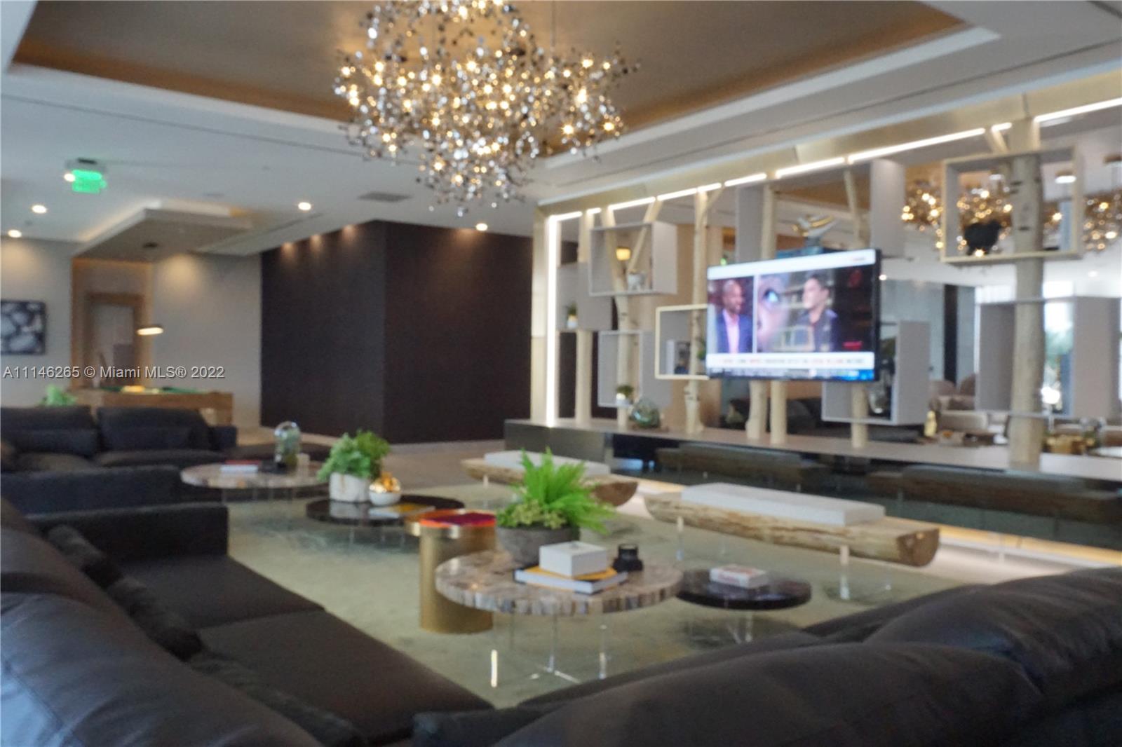 ARIA ON THE BAY - Residential Lease