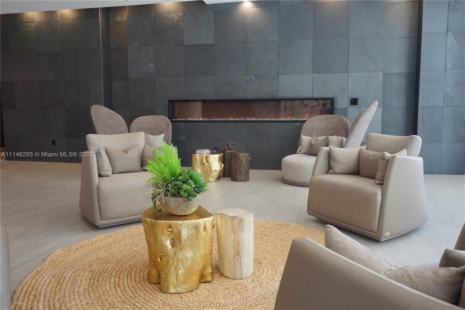 ARIA ON THE BAY - Residential Lease