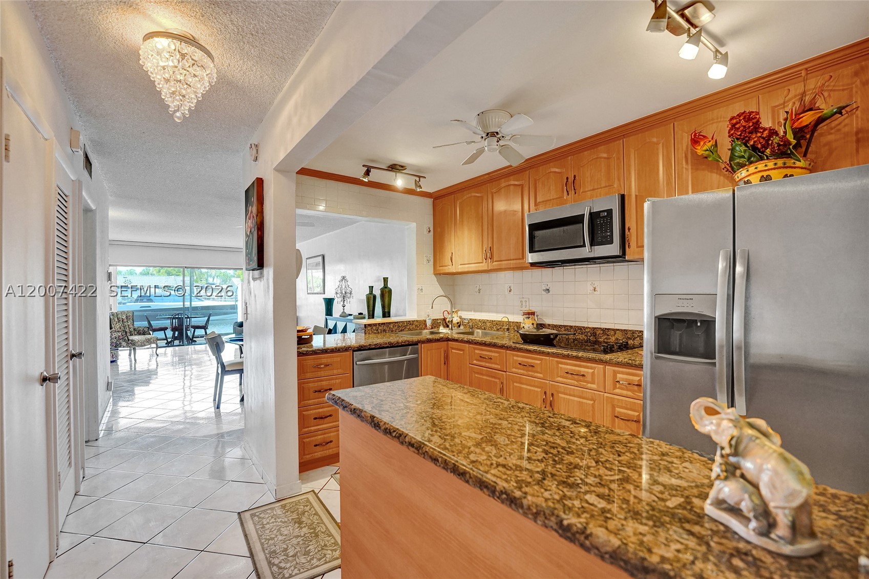 ISLE OF PARADISE CO-OP F - Residential