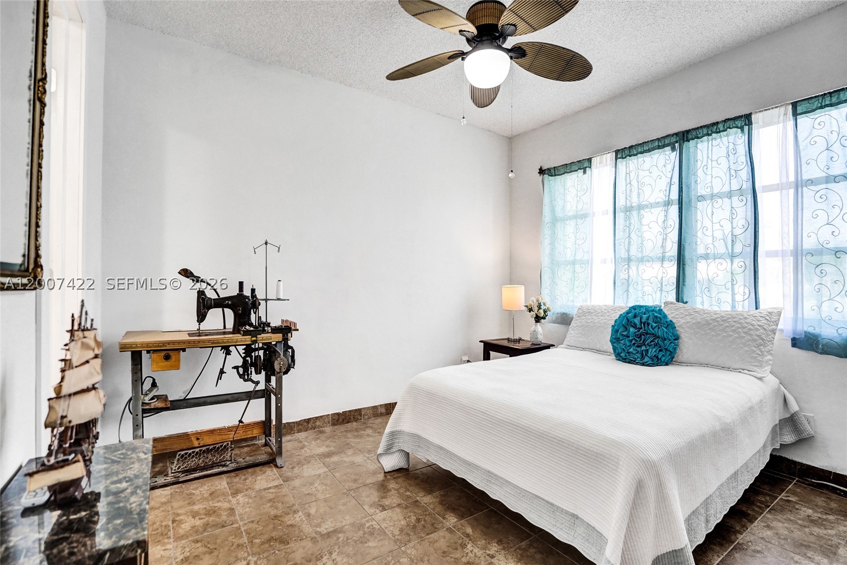 ISLE OF PARADISE CO-OP F - Residential