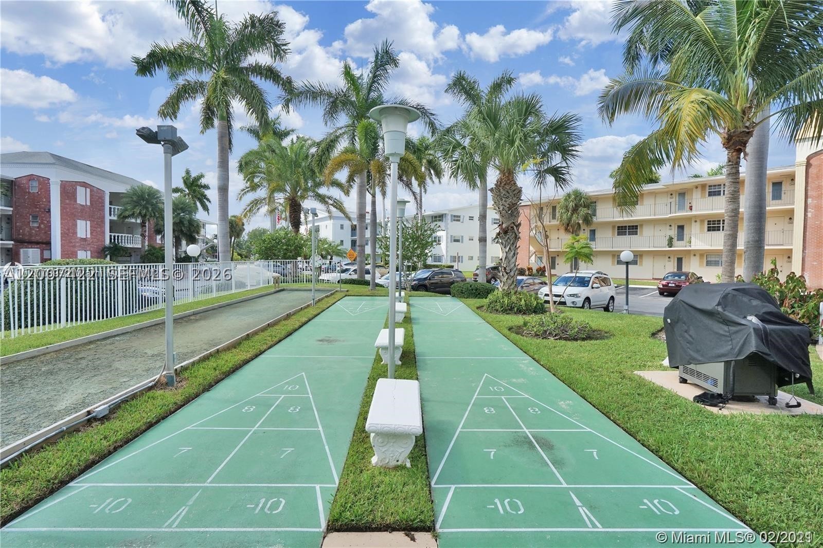 ISLE OF PARADISE CO-OP F - Residential