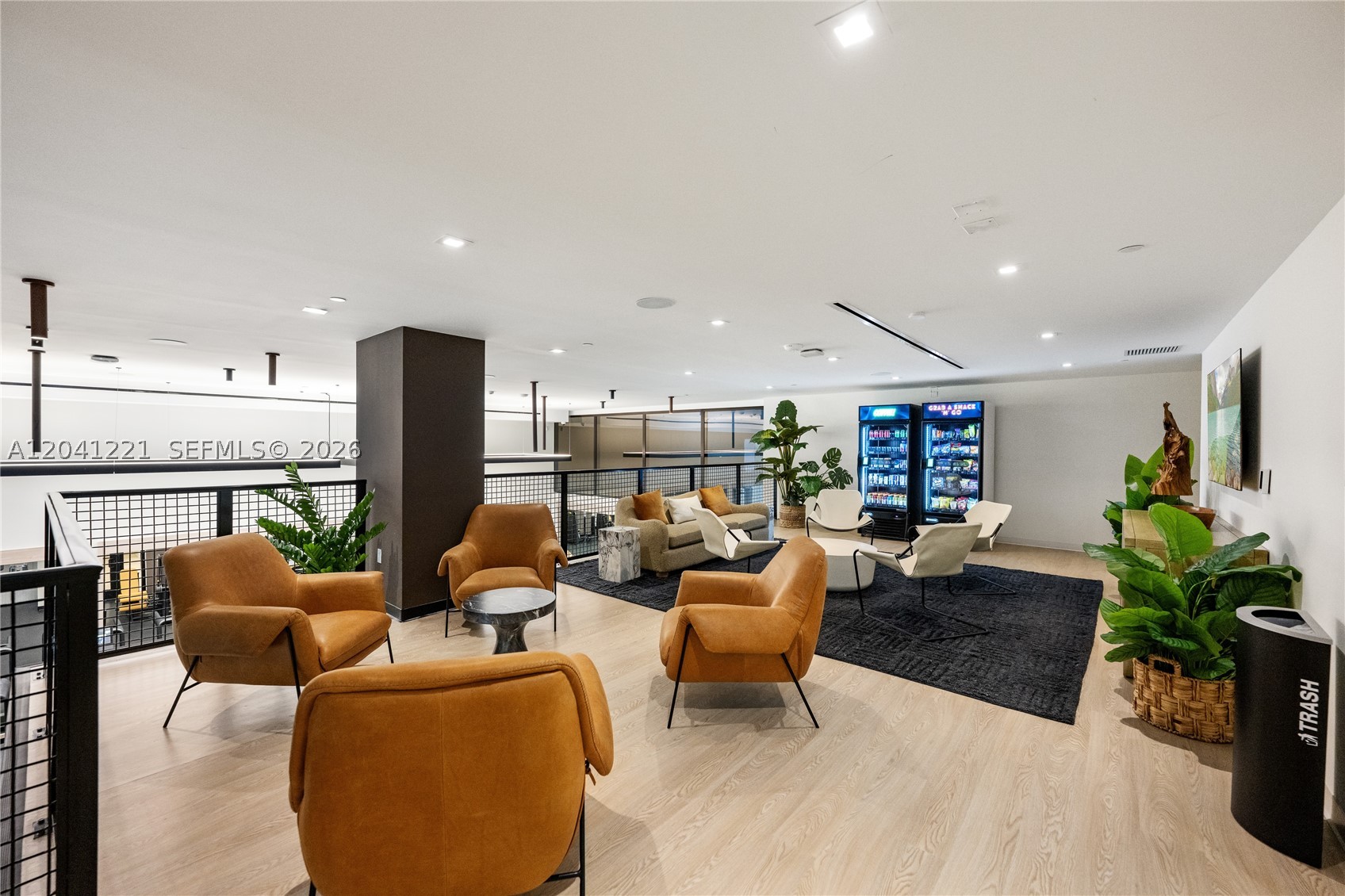DISTRICT 225 - Residential