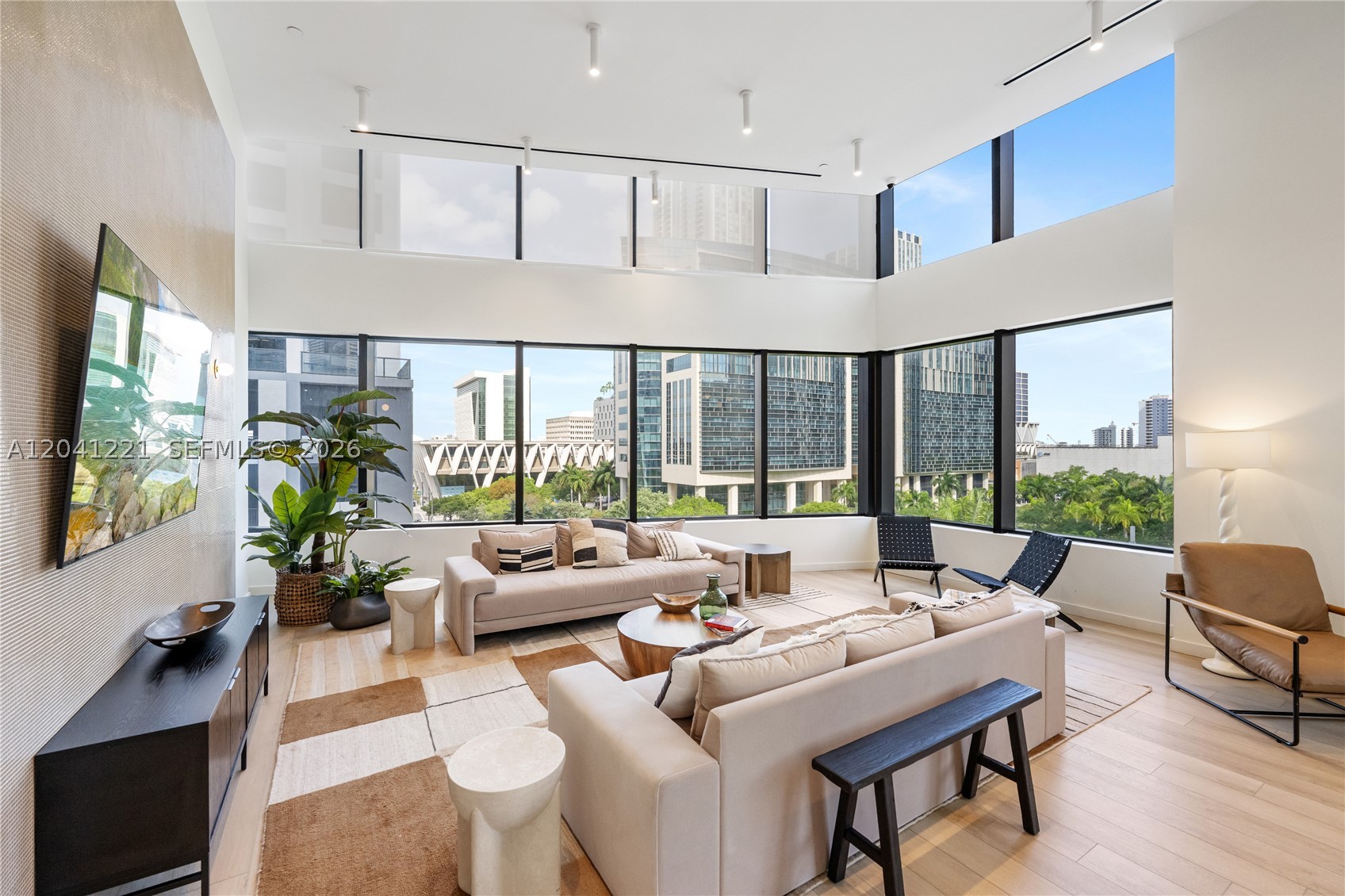 DISTRICT 225 - Residential