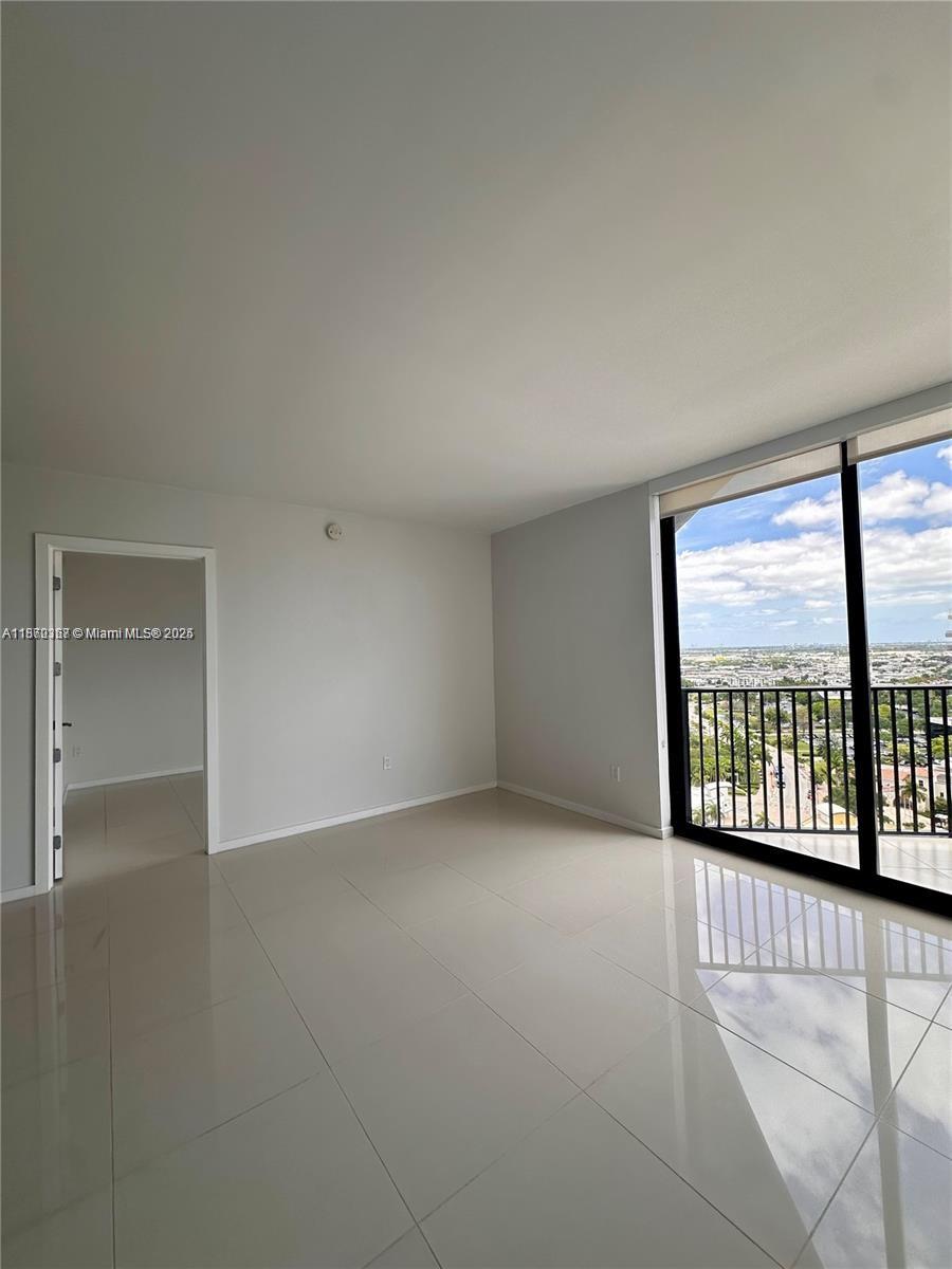 5252 PASEO CONDO - Residential