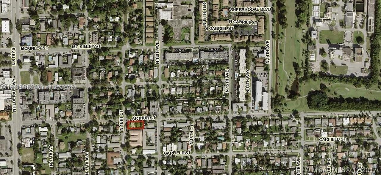 HOLLYWOOD PLACE - Land