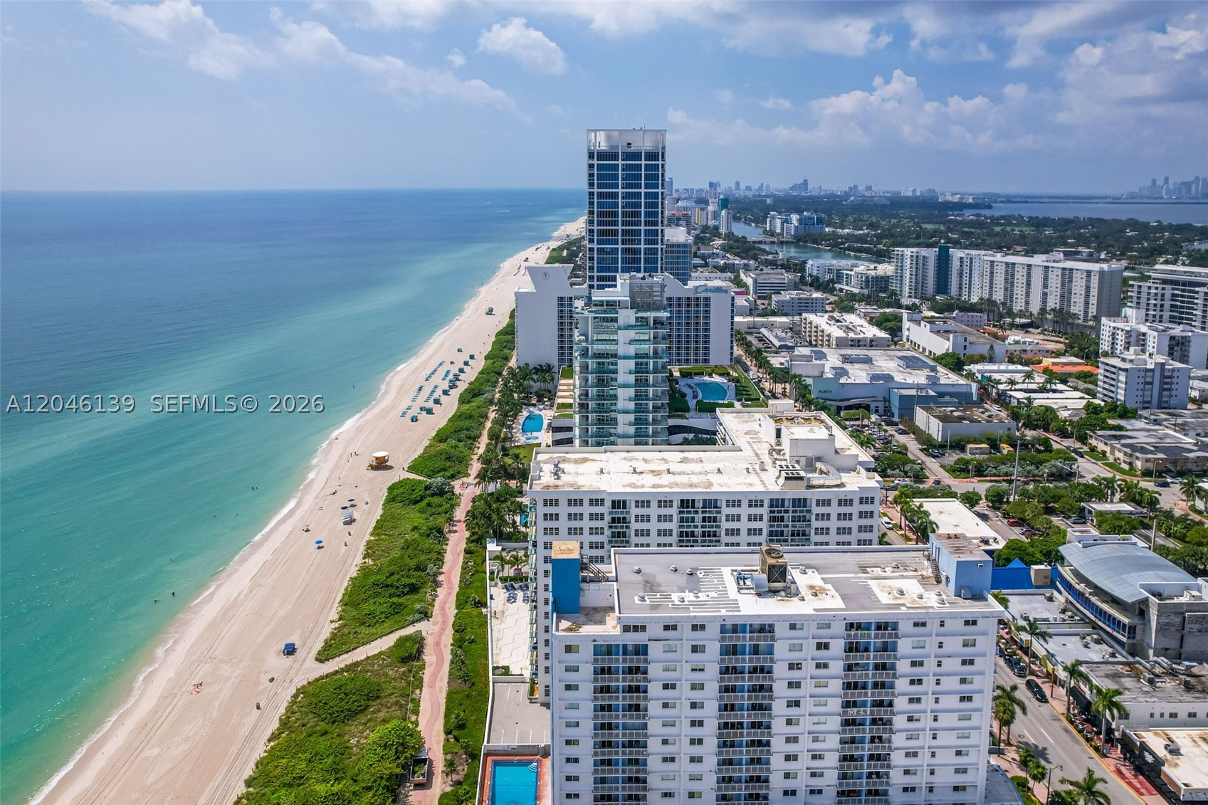 THE COLLINS CONDO - Residential